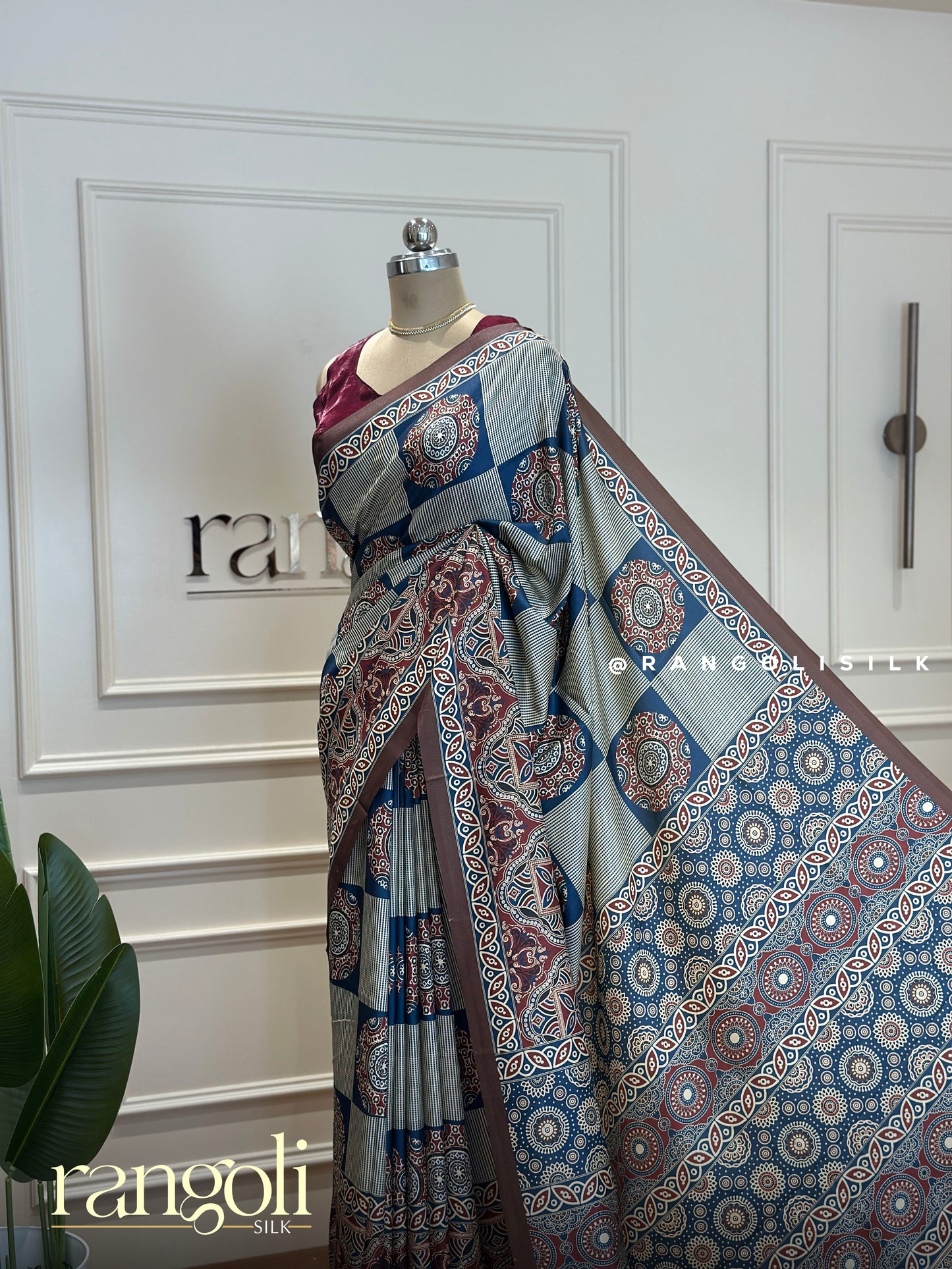 Printed Silk Cotton Saree - Post 365