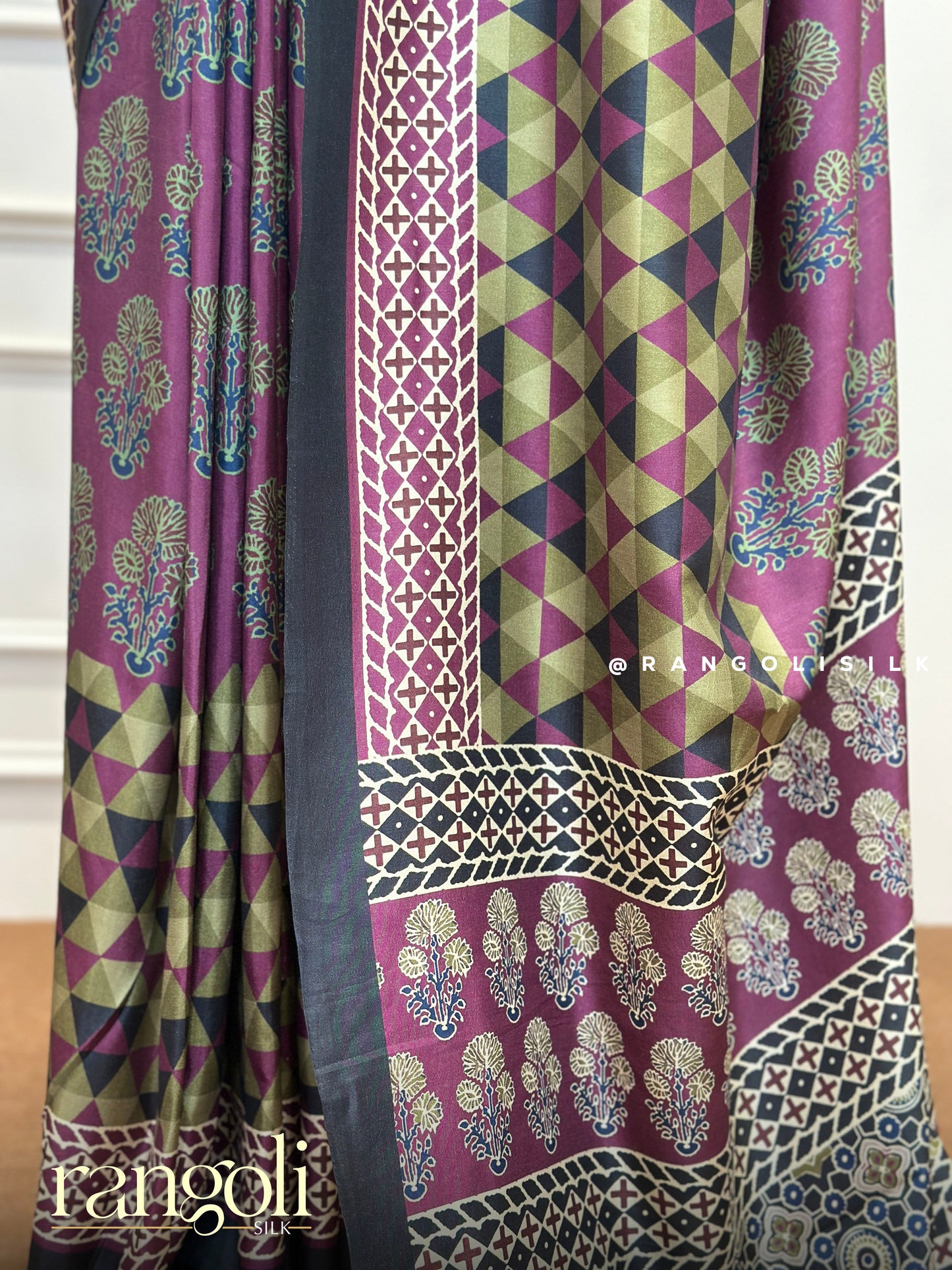 Printed Silk Cotton Saree - Post 365