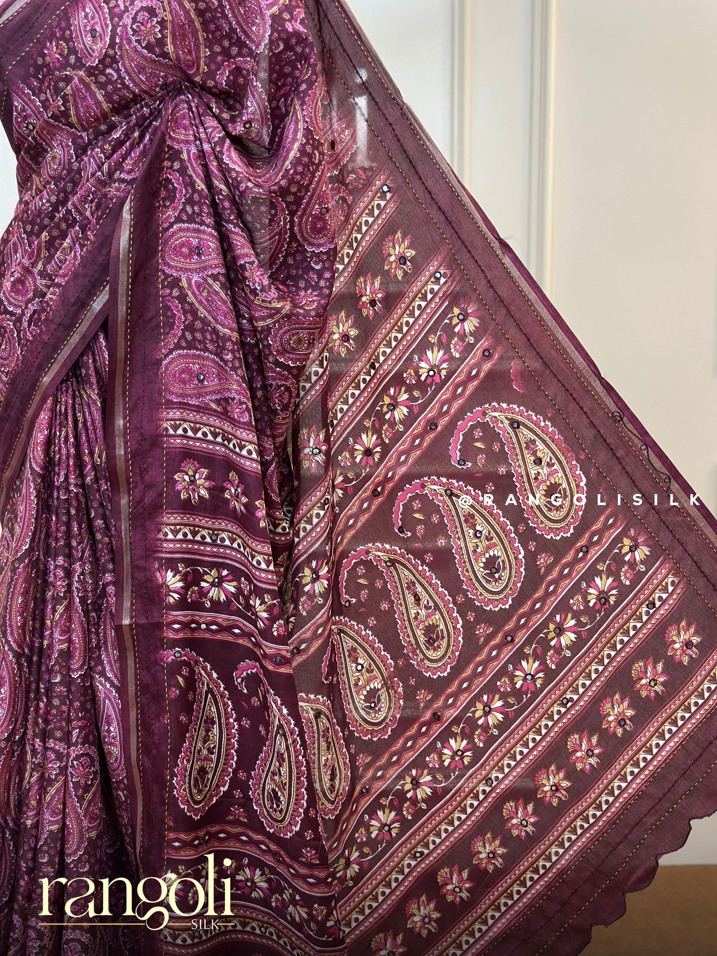 Elegant Cotton Saree in Rich Colours with Intricate Prints - Post 473