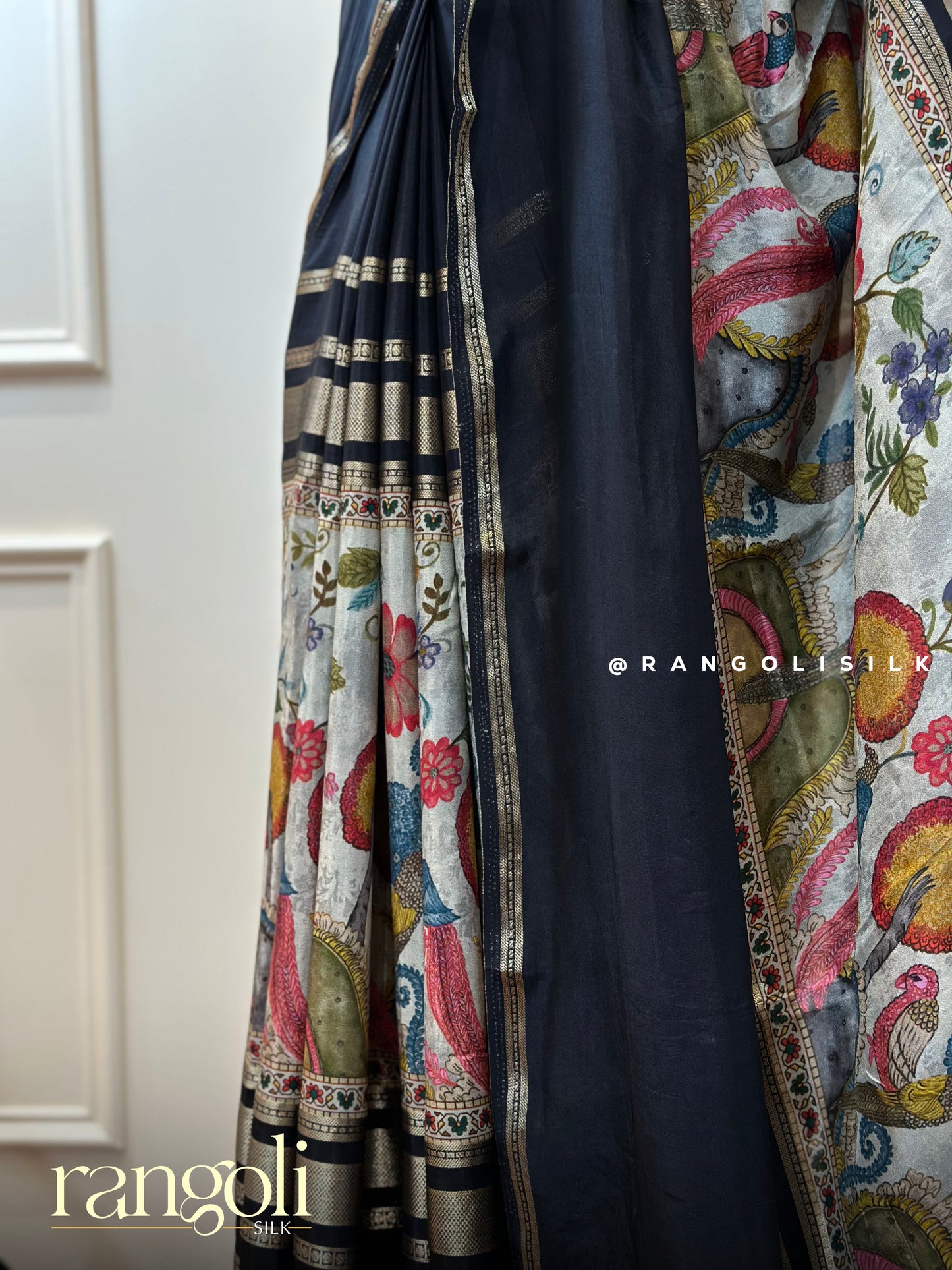 Elegant Kalamkari Print Saree with Intricate Floral Motifs & Zari Border - Post 477