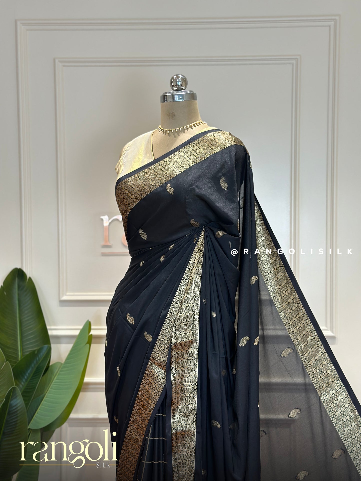 Semi Mysore Silk Saree with Checked Pleats and Elegant Pallu - Post 382