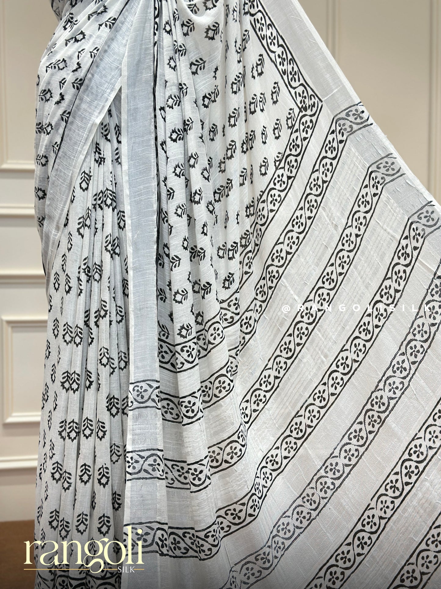 Soft Cotton Saree with Soothing Hues and Delicate Prints - Post 387