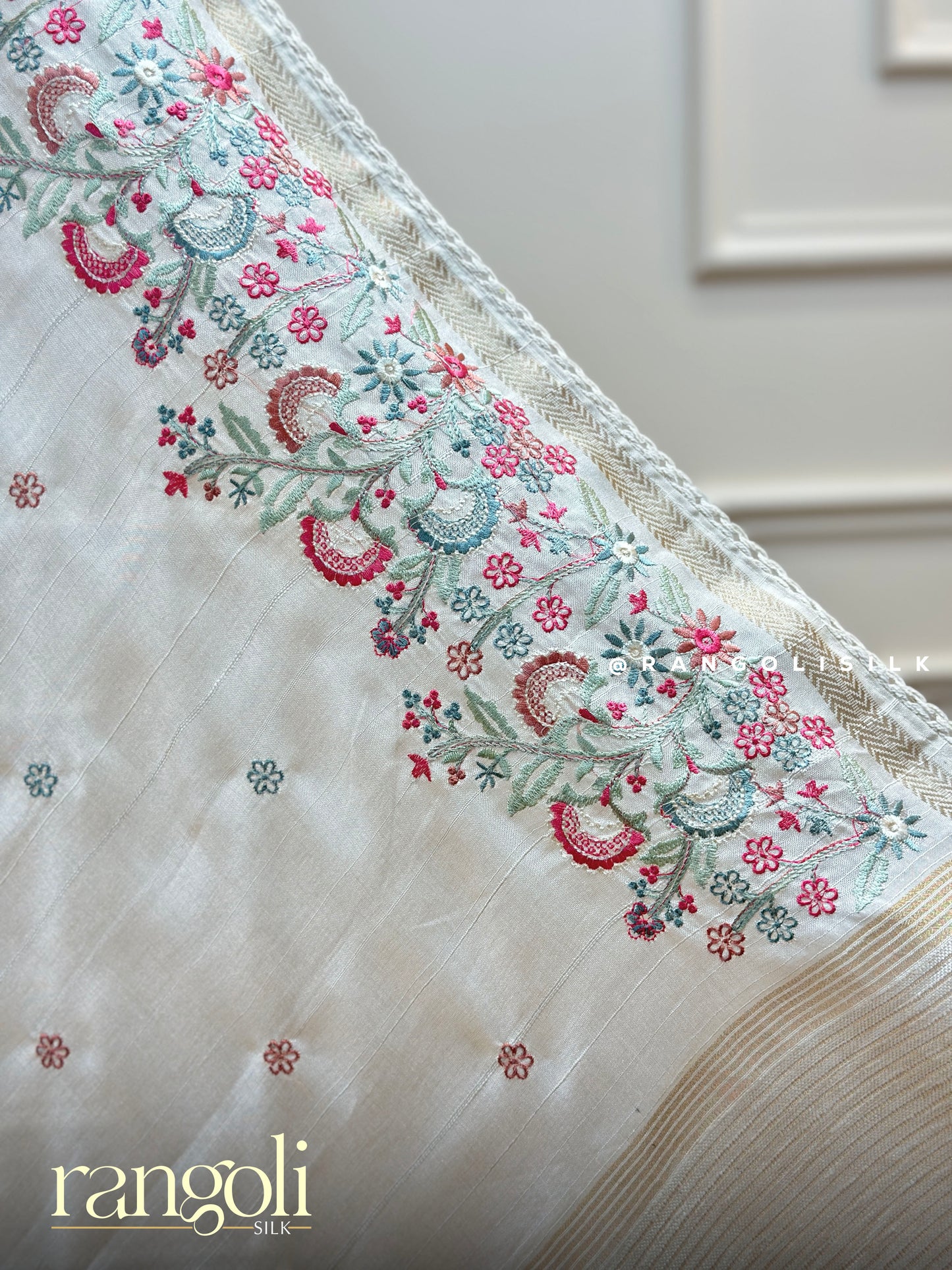 Cotton Saree with Embroidered Floral Design - Post 490