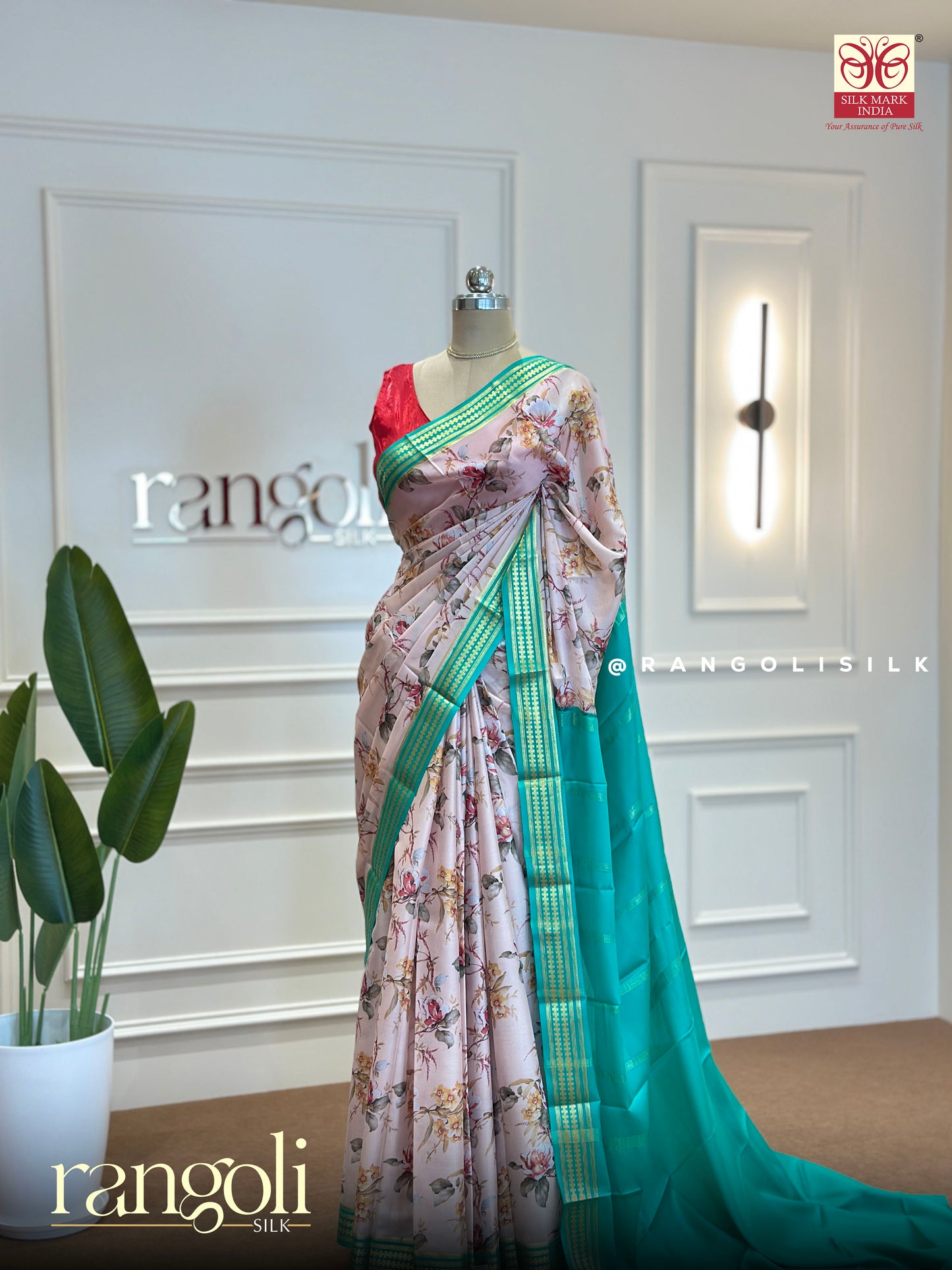 Pure Crepe Silk Saree with Elegant Floral Designs - Post 400