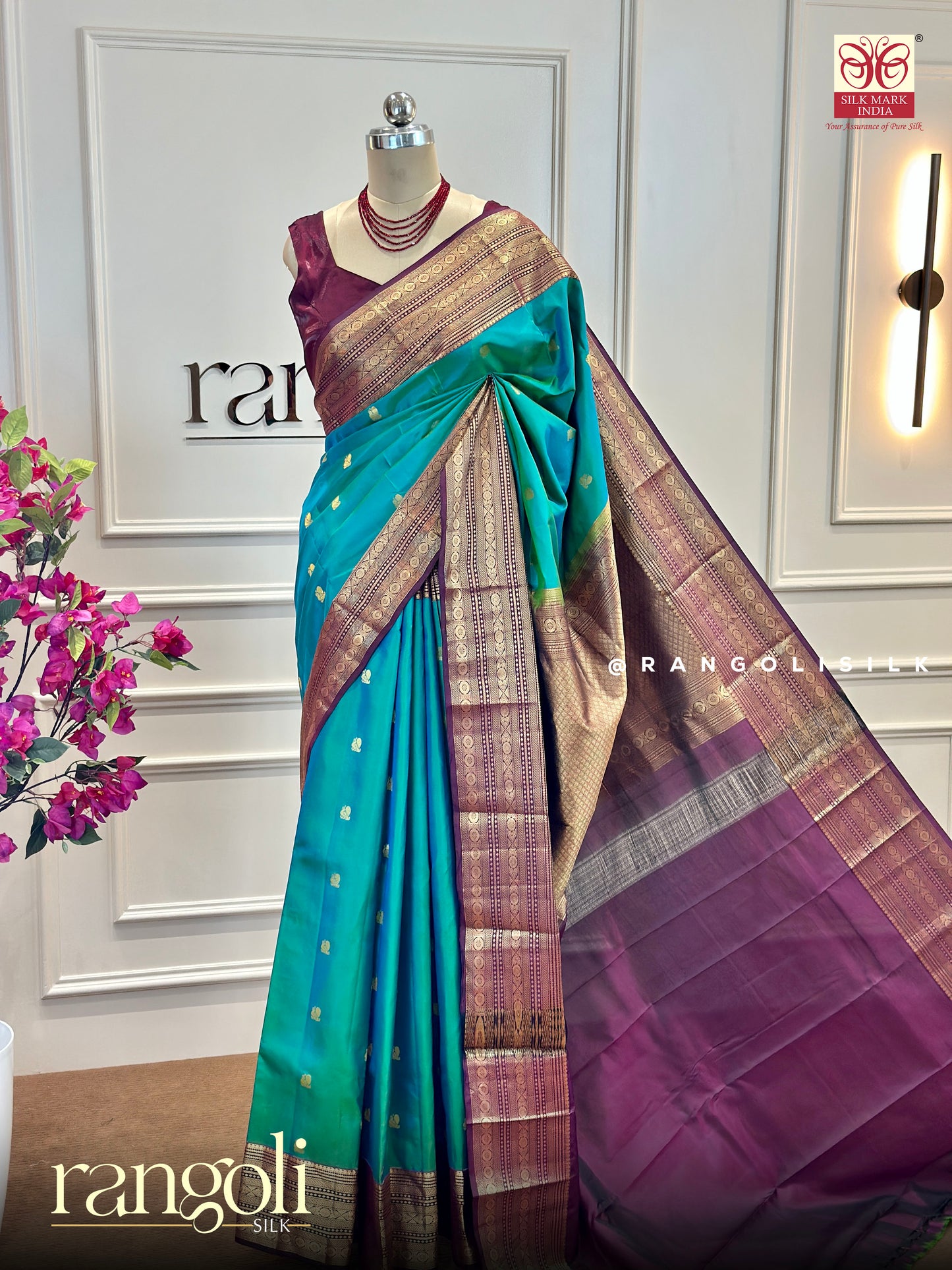 Pure Kanjivaram Silk Saree with Elegant Colour Combinations - Post 497