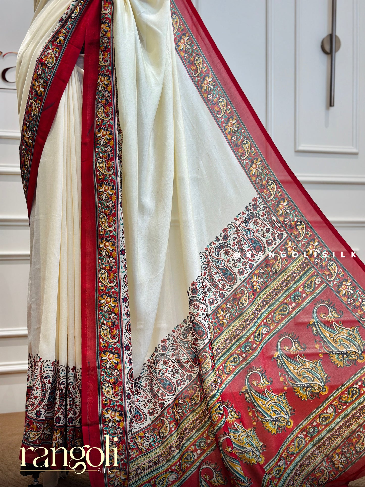Super Soft Chiffon Saree in Stunning New Designs - Post 395