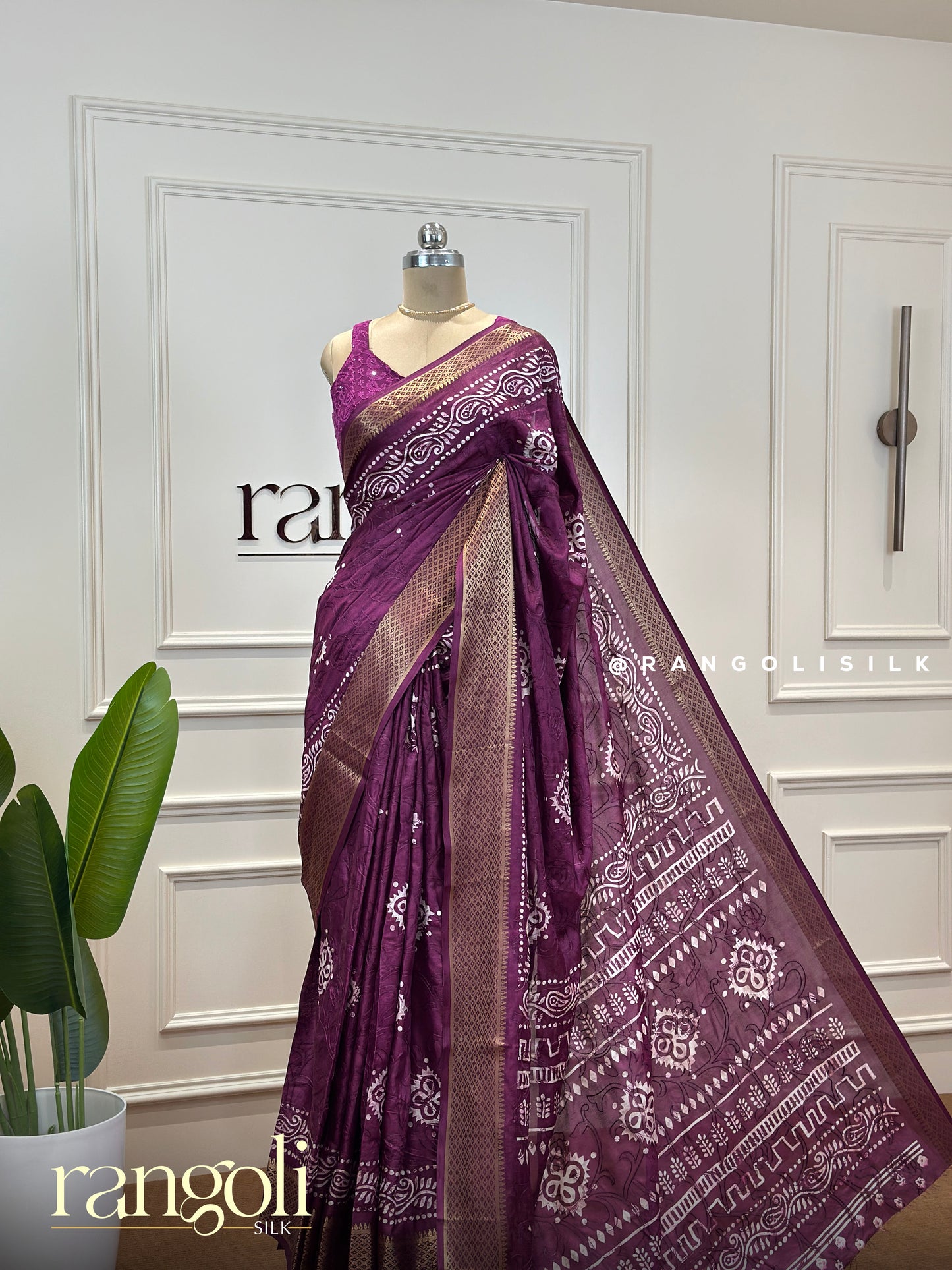 Synthetic Sarees with Floral Embroidery and Prints - Post 401