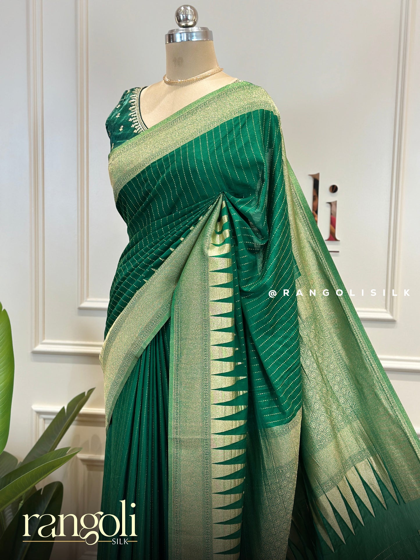 Elegant Semi Mysore Silk Crepe Saree with Gold Zari Border - Post 805