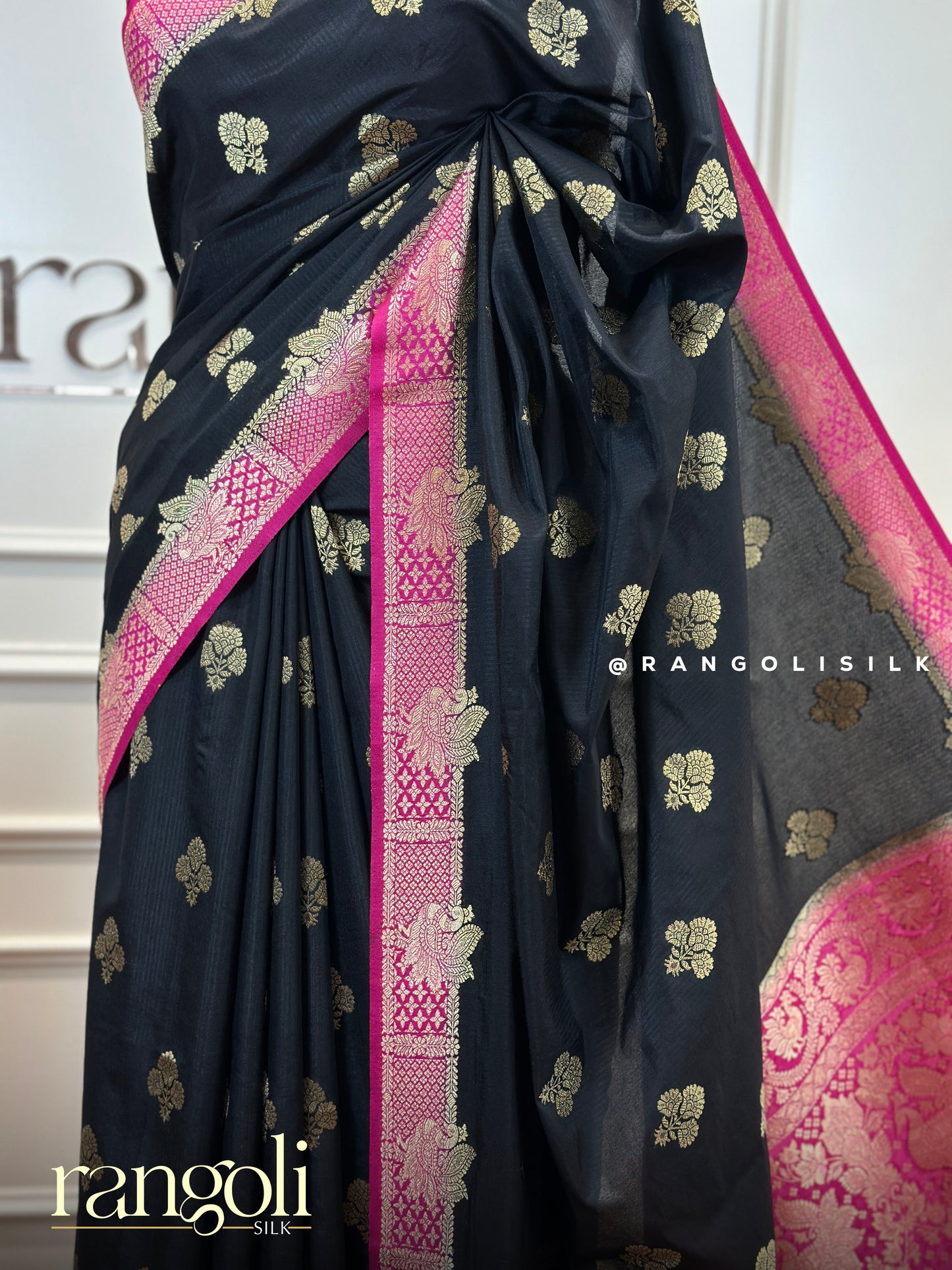 Banaras Saree with Stunning Contrast & Intricate Woven Motifs - Post 428