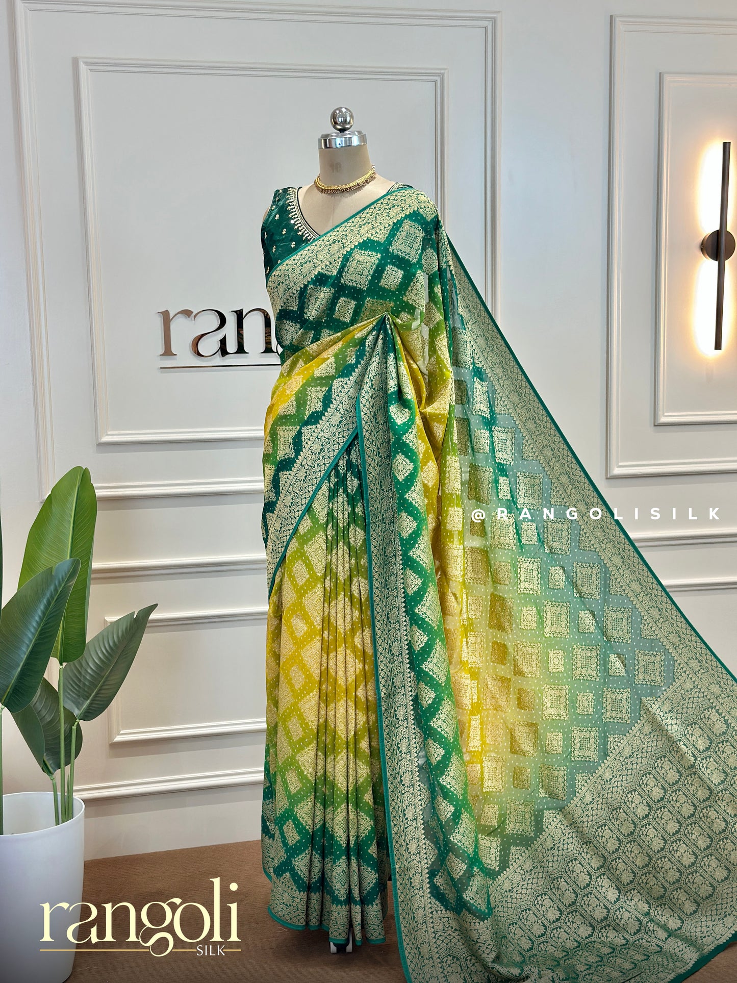 Banarasi Silk Saree with Intricate Patterns in Elegant Double Shades - Post 521