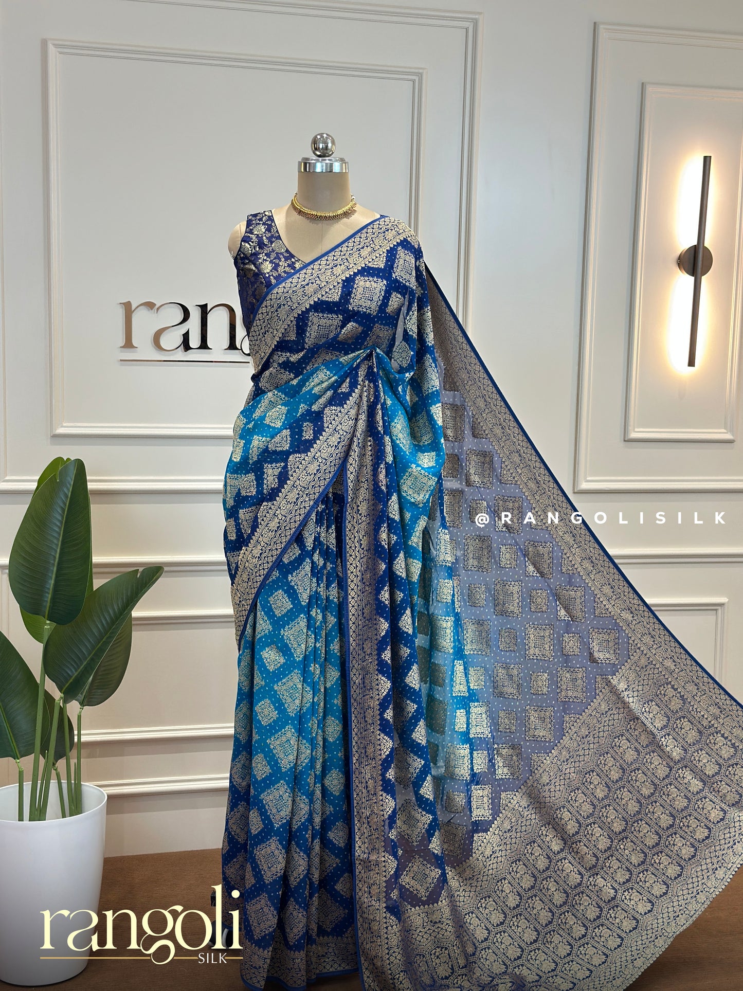 Banarasi Silk Saree with Intricate Patterns in Elegant Double Shades - Post 521