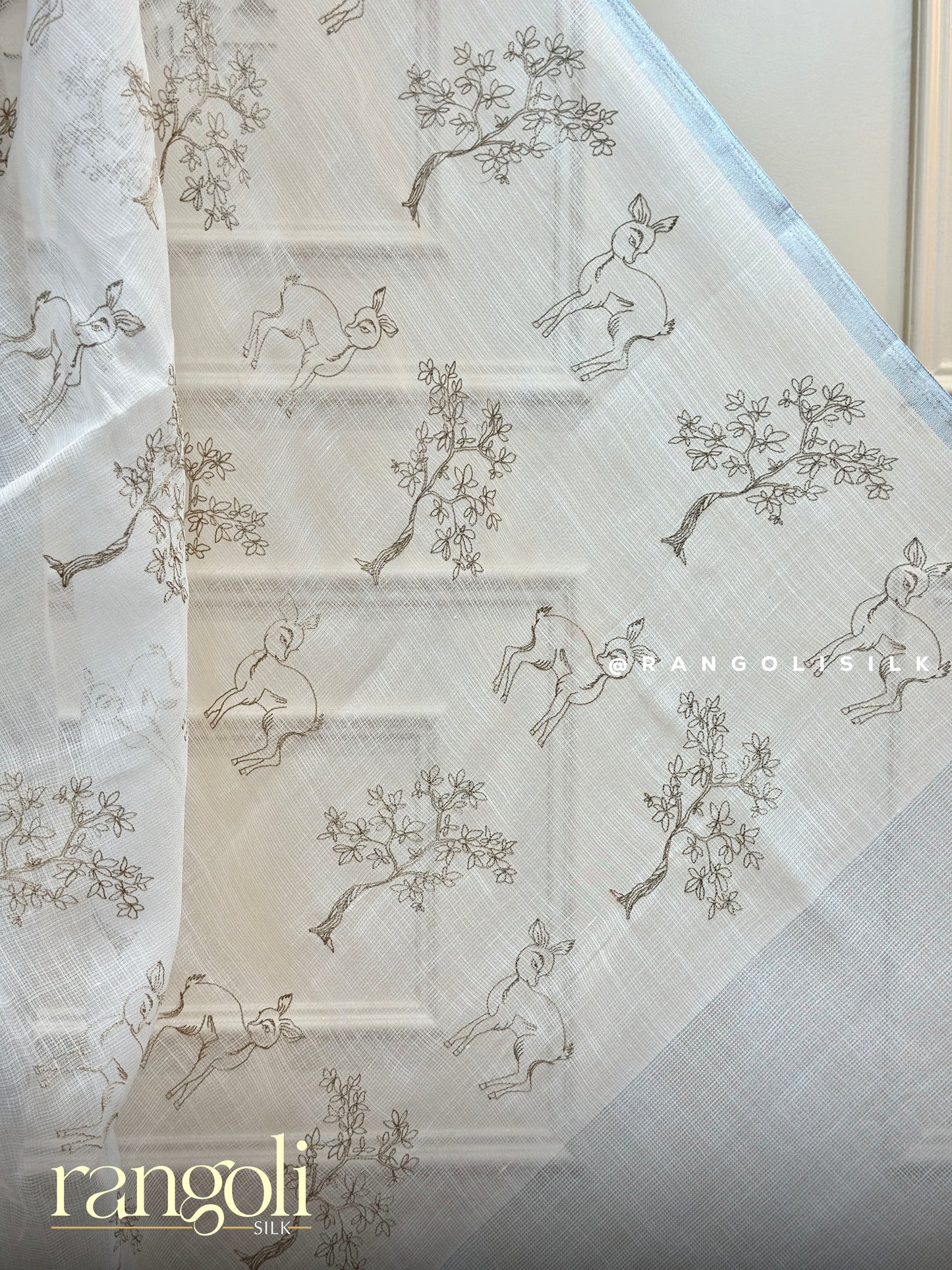 Elegant Cotton Saree with Delicate Motifs - Post 520