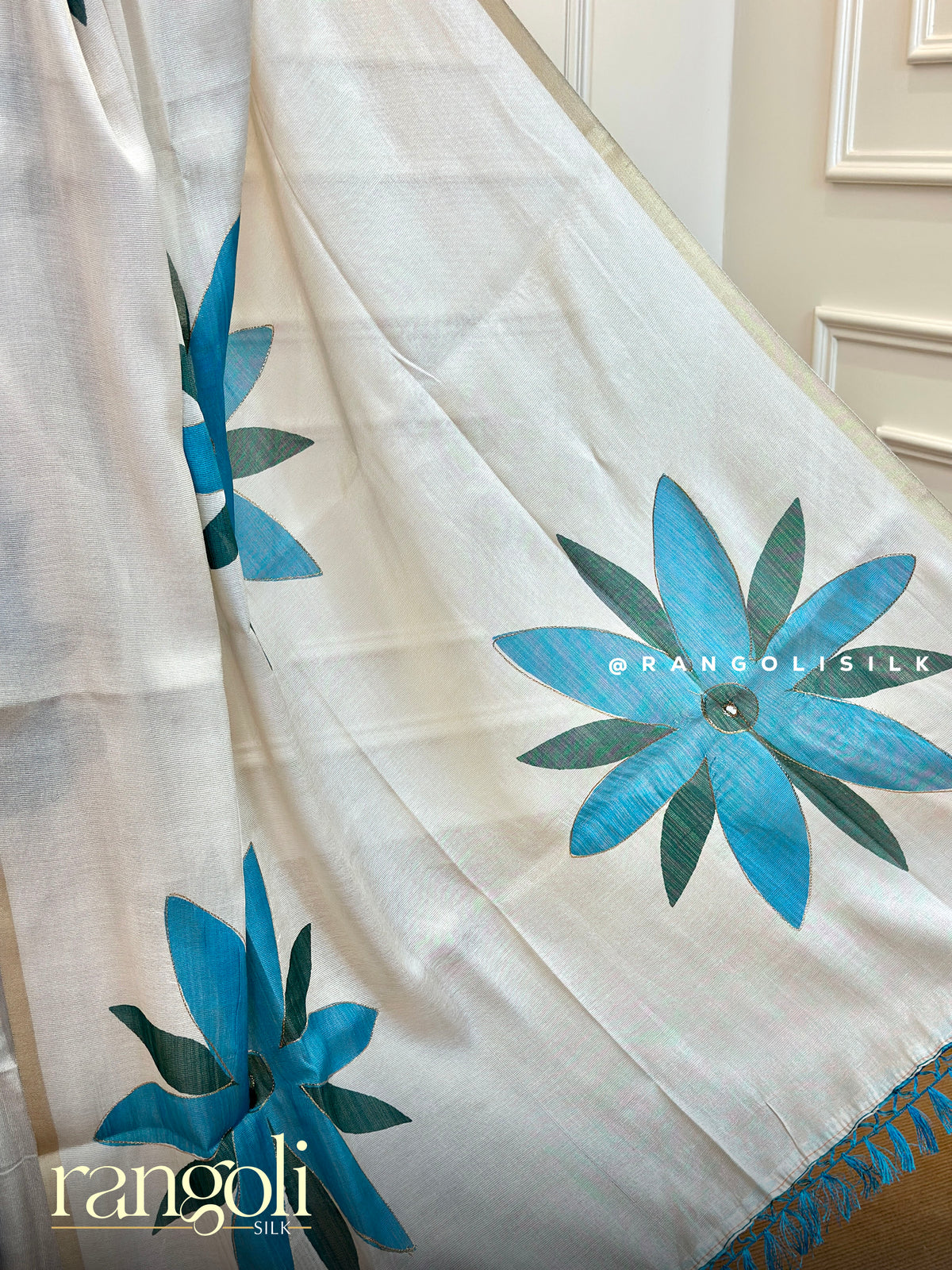 Tissue Cotton Saree with Floral Applique Work, Small Line Border & Tassel Pallu - Post 1047
