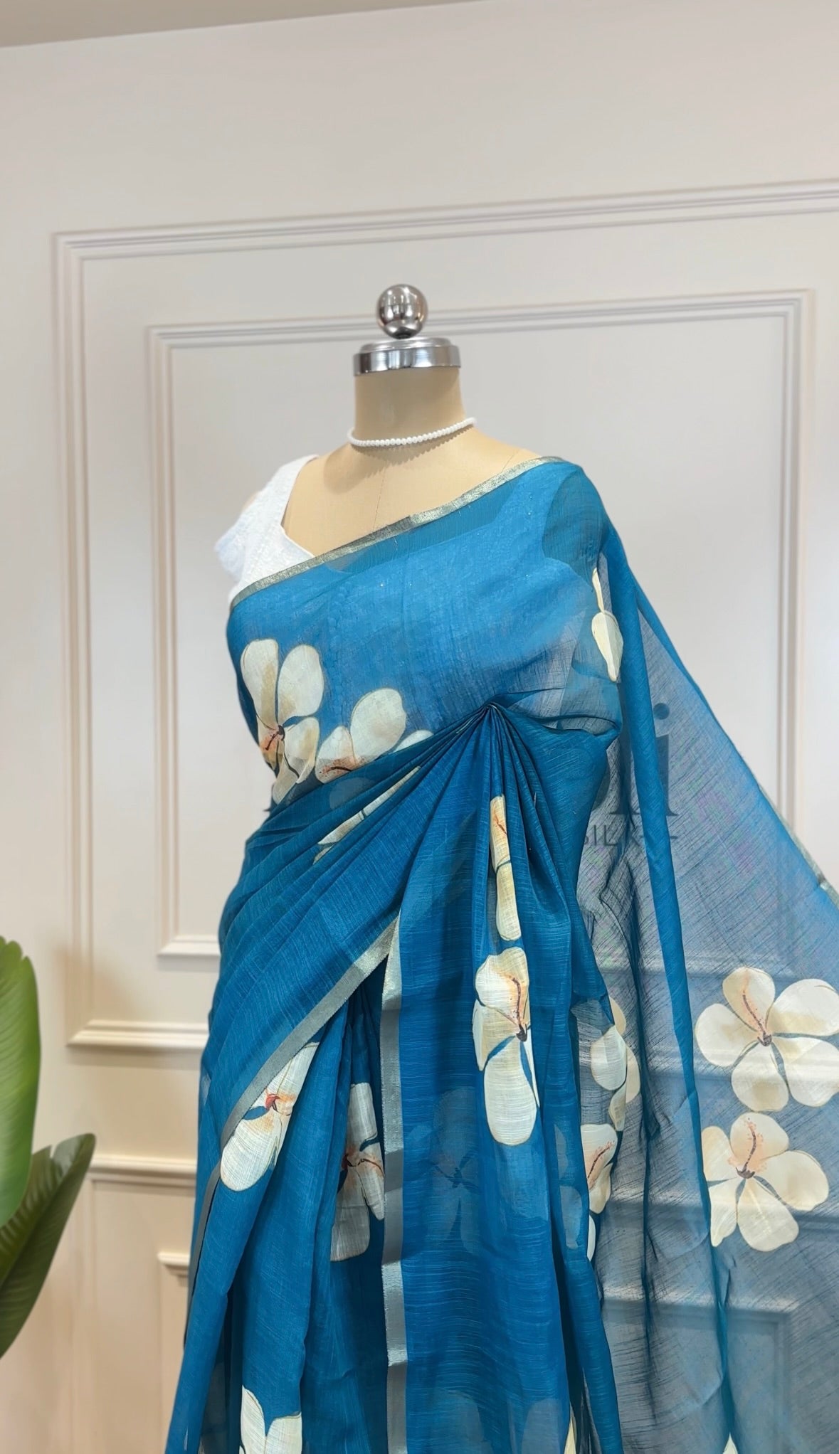 Soft Mix Cotton Saree with Elegant Floral Prints - Post 828