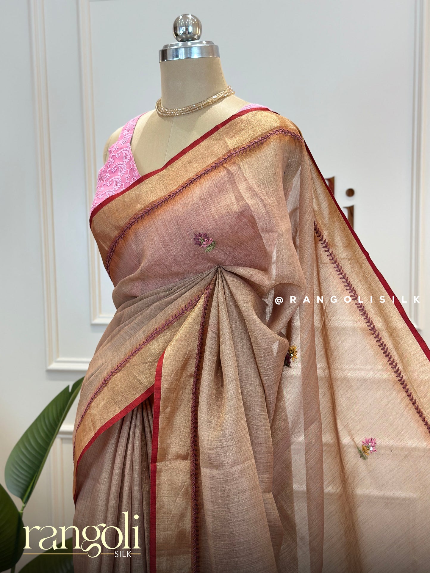 Elegant Cotton Saree with Delicate Embroidery - Post 535