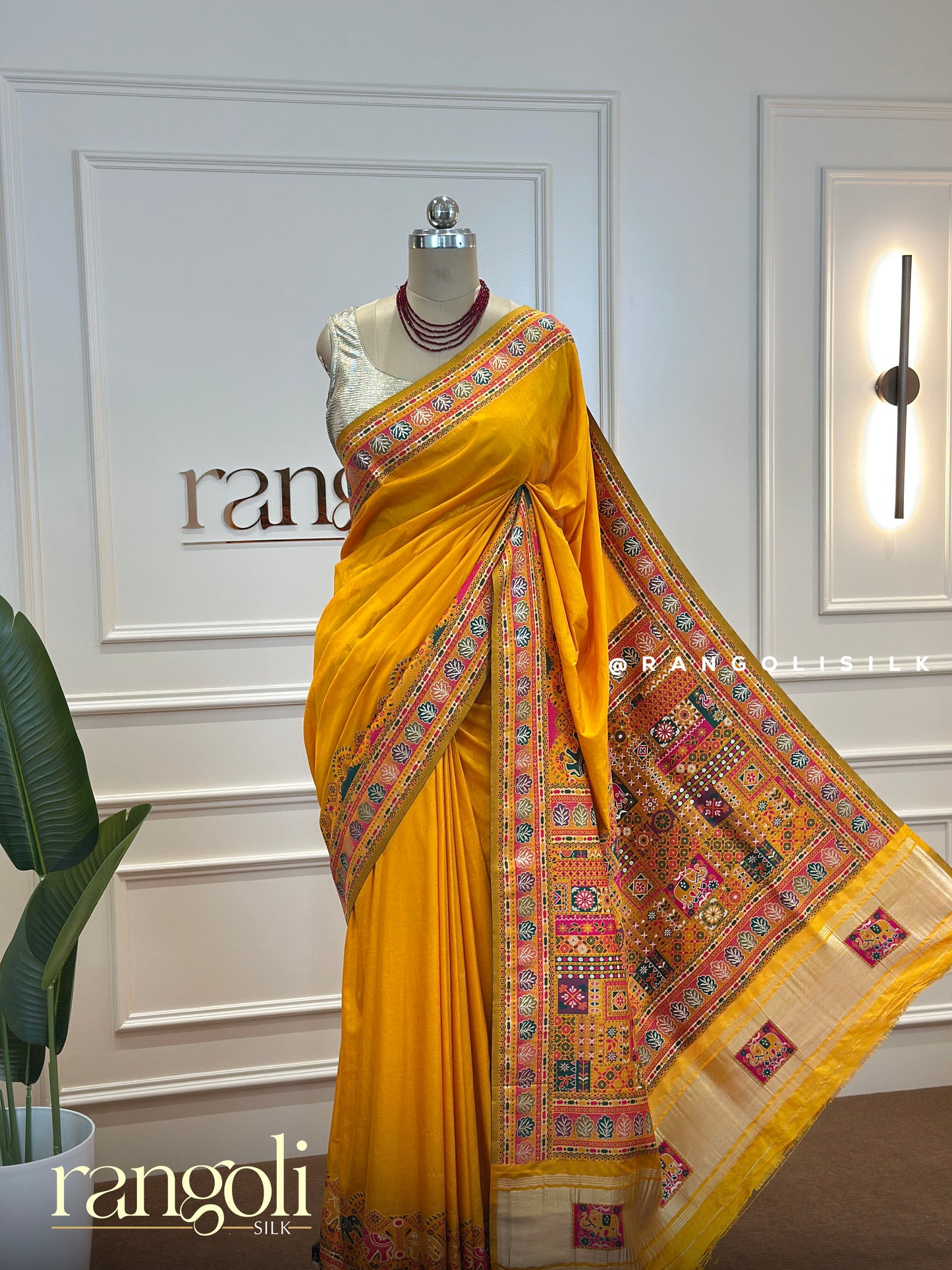Elegant Patola Sarees in Stunning Shades - Post 437