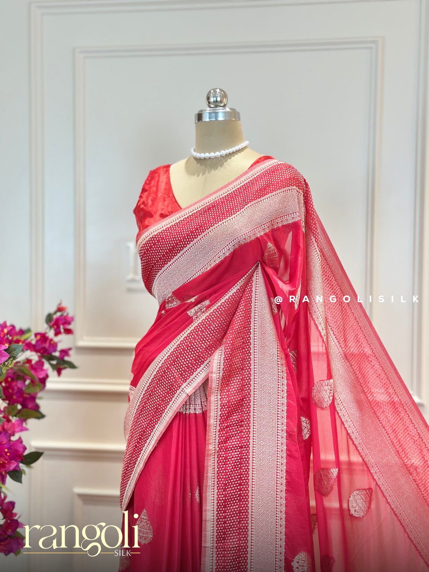 Chiffon Banarasi Saree with Rich Borders & Intricate Weaves - Post 545