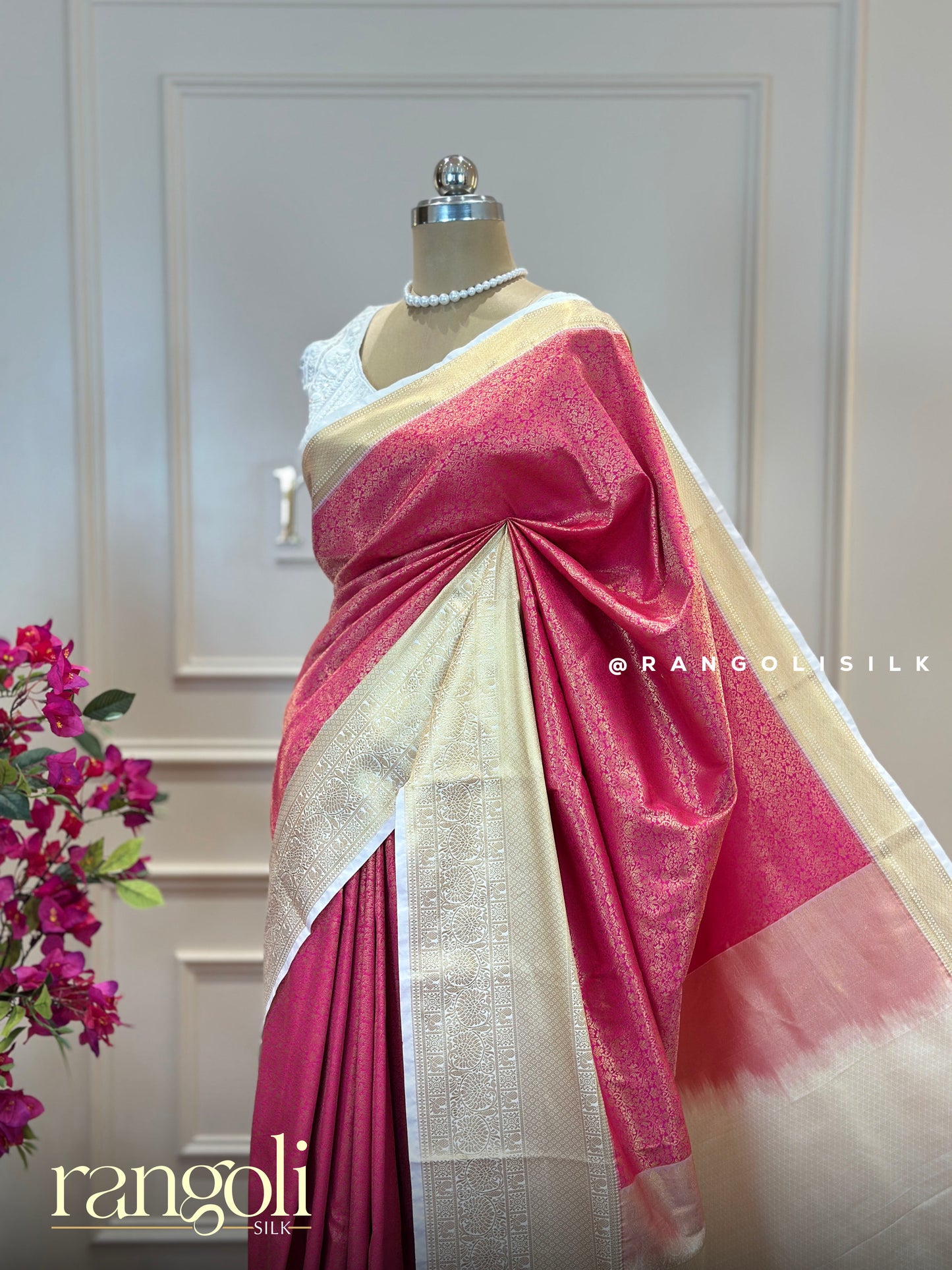 Semi Kanjivaram Silk Saree in Pink & Ivory with Zari Detailing - Post 546