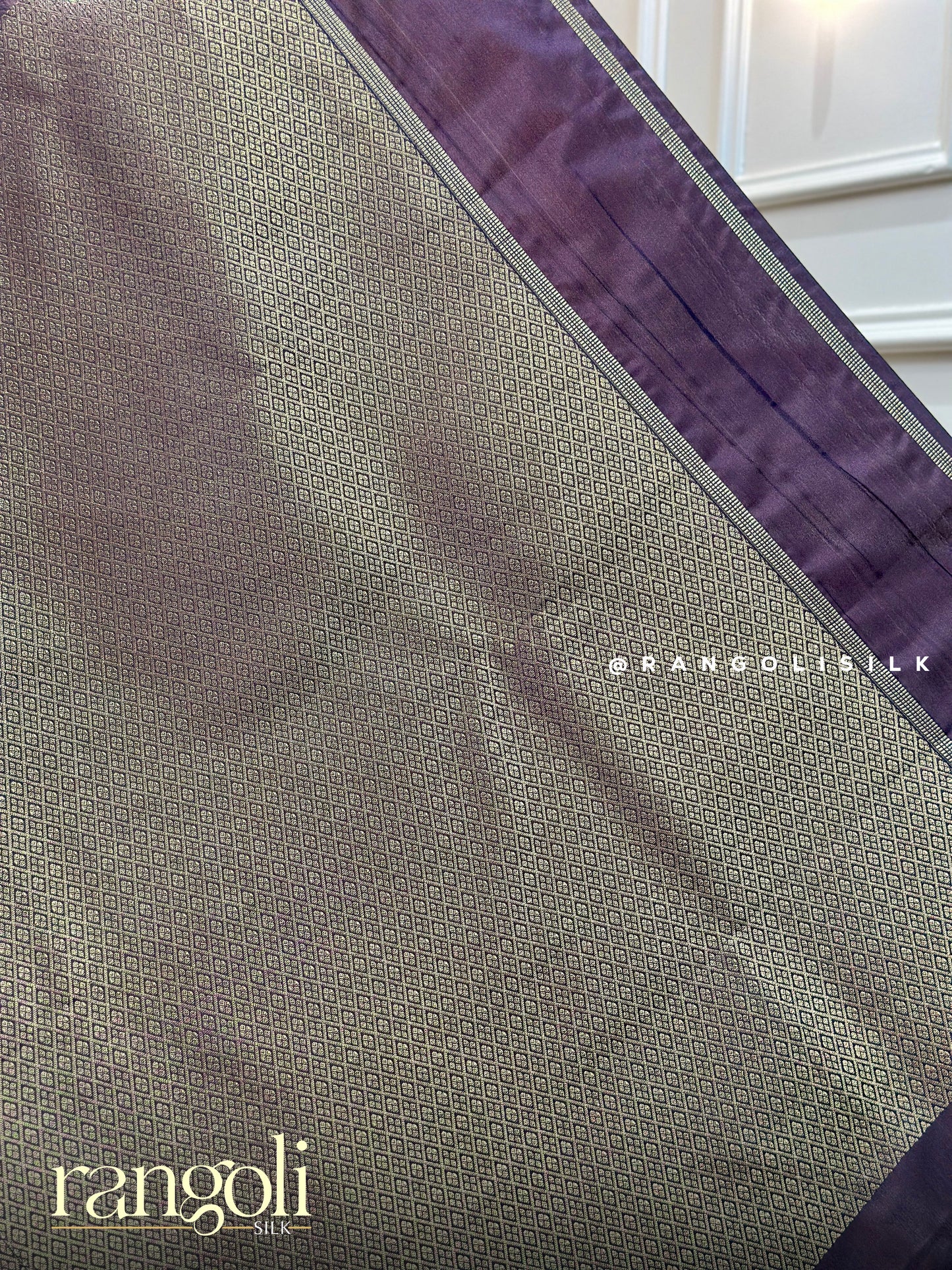 Elegant Semi Kanjivaram Silk Saree with Timeless Checked Pattern - Post 972
