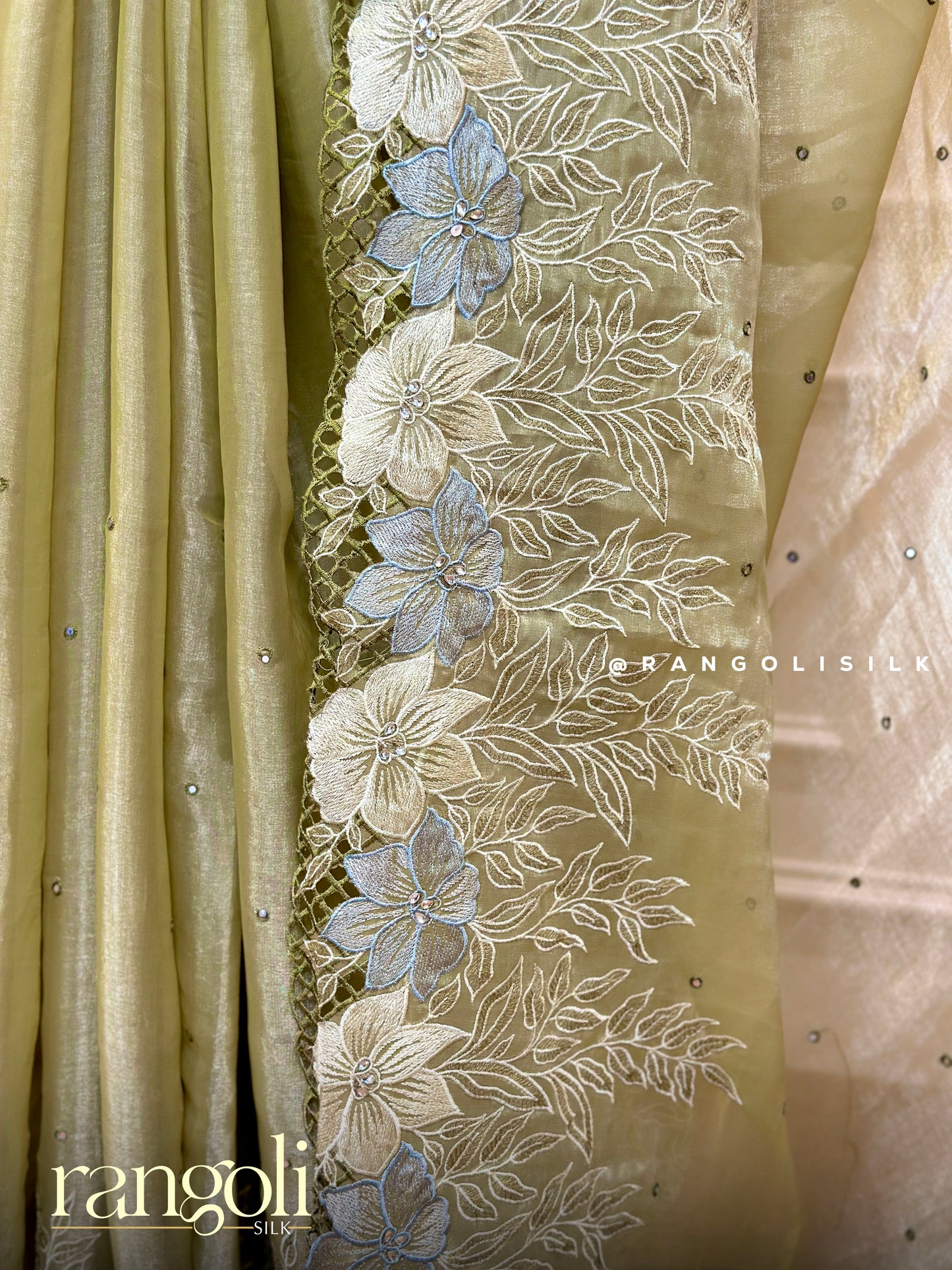 Designer Saree with Intricate Floral Embroidery & Soft Shimmer Finish - Post 562