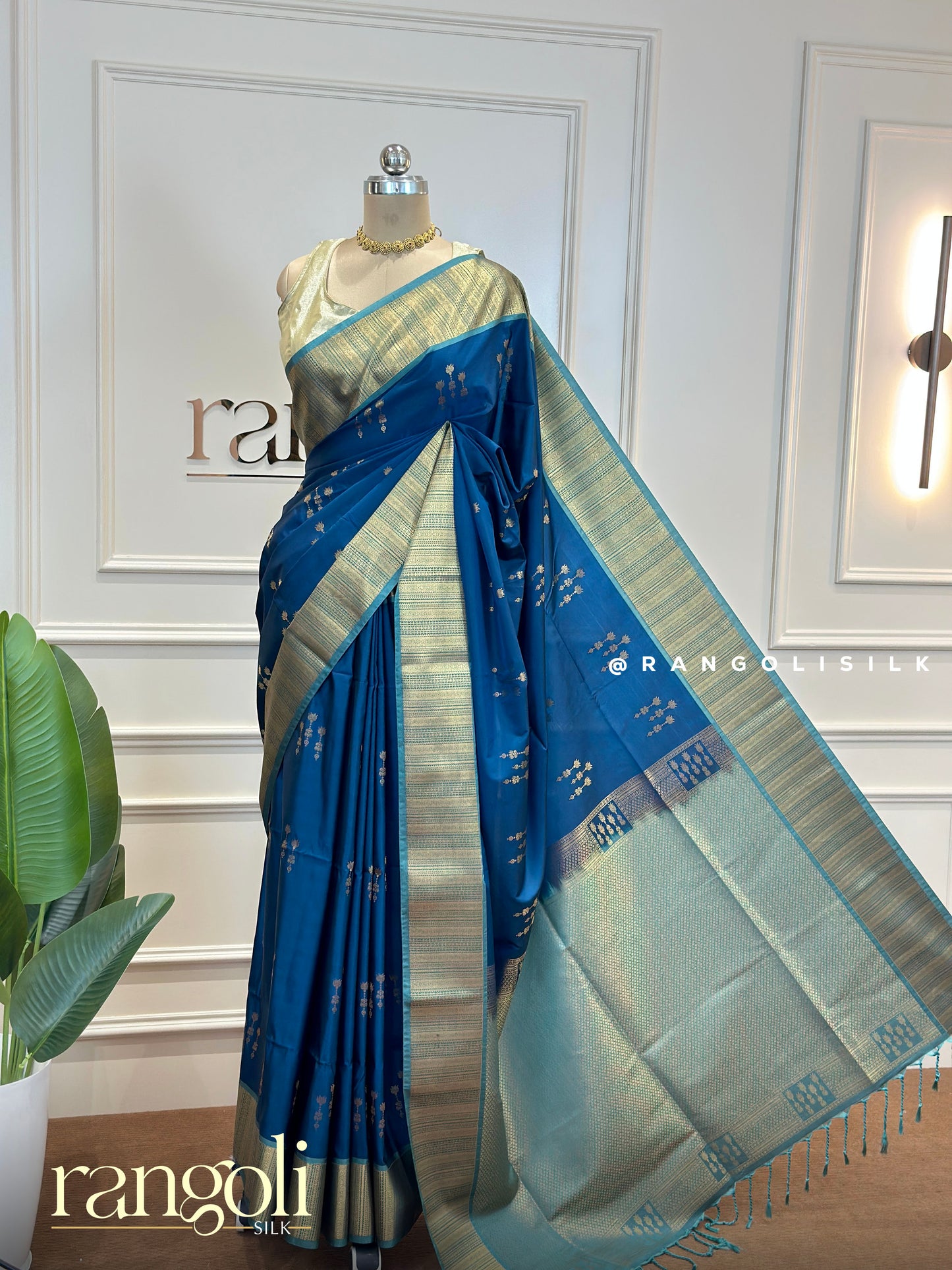 Elegant Soft Silk Sarees with Zari Motifs & Contrast Borders - Post 567