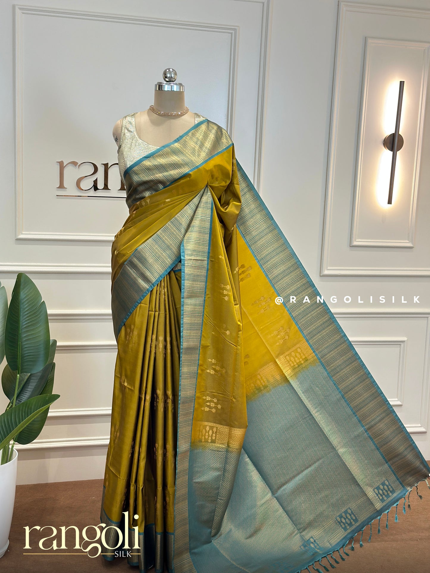 Elegant Soft Silk Sarees with Zari Motifs & Contrast Borders - Post 567