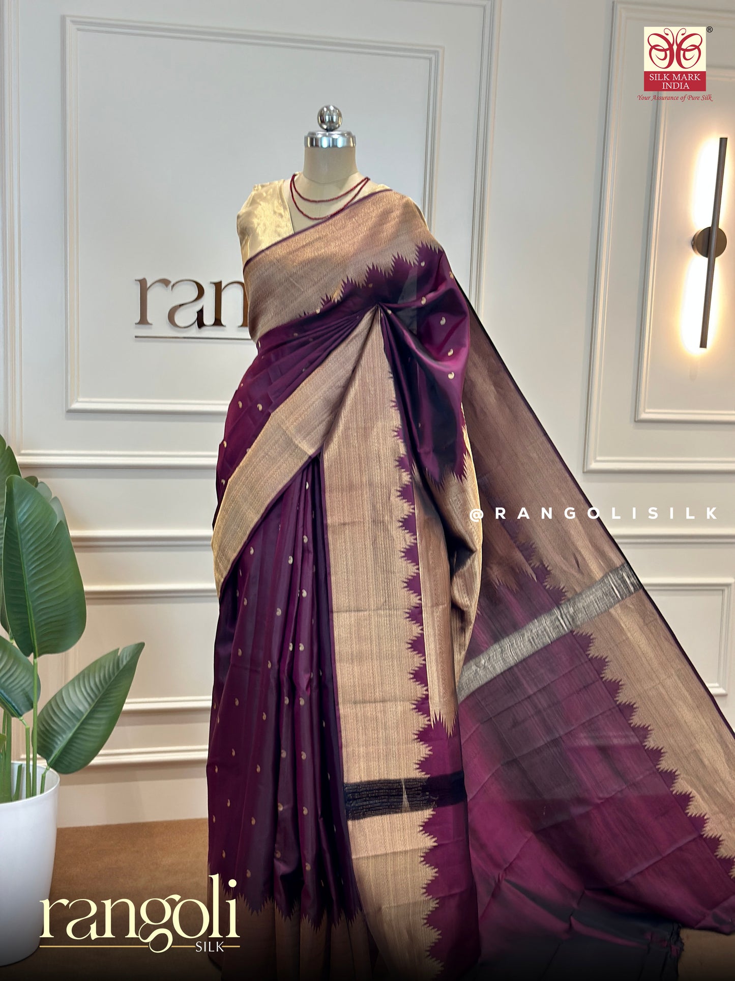 Pure Kanjivaram Silk Saree – Regal Zari Weave in Rich Traditional Hues - Post 569