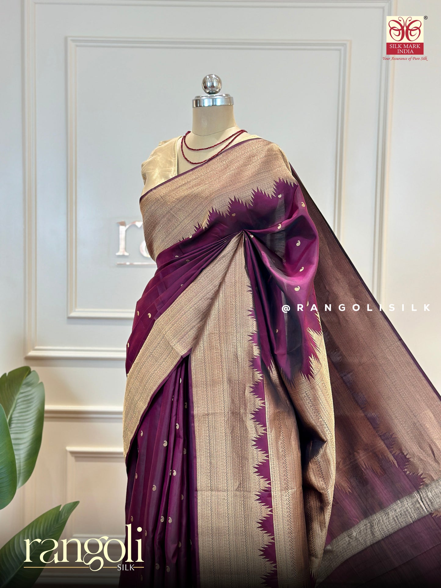 Pure Kanjivaram Silk Saree – Regal Zari Weave in Rich Traditional Hues - Post 569