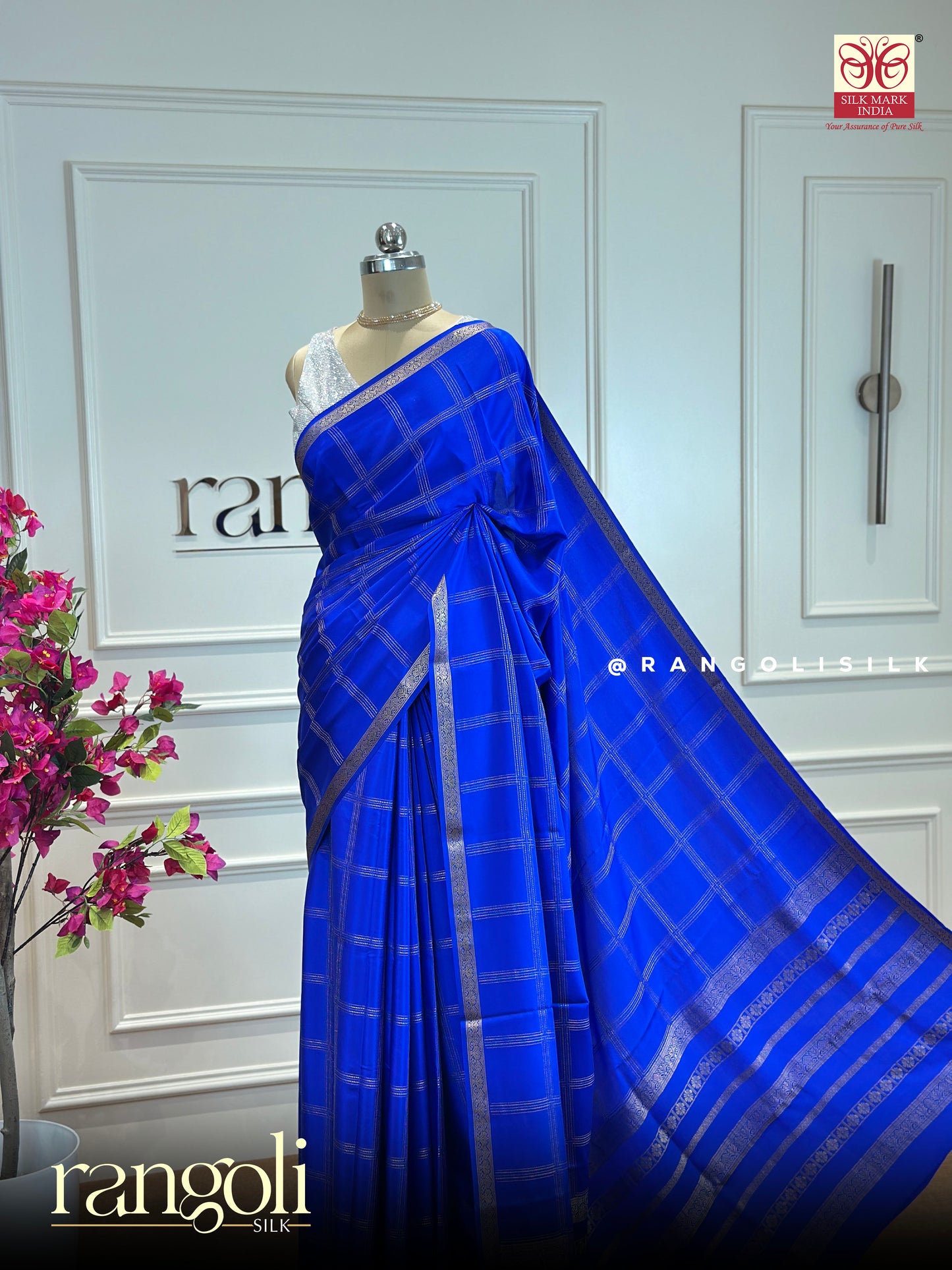 Pure Crepe Silk Saree with Delicate Checks & Rich Zari Borders -Post 455