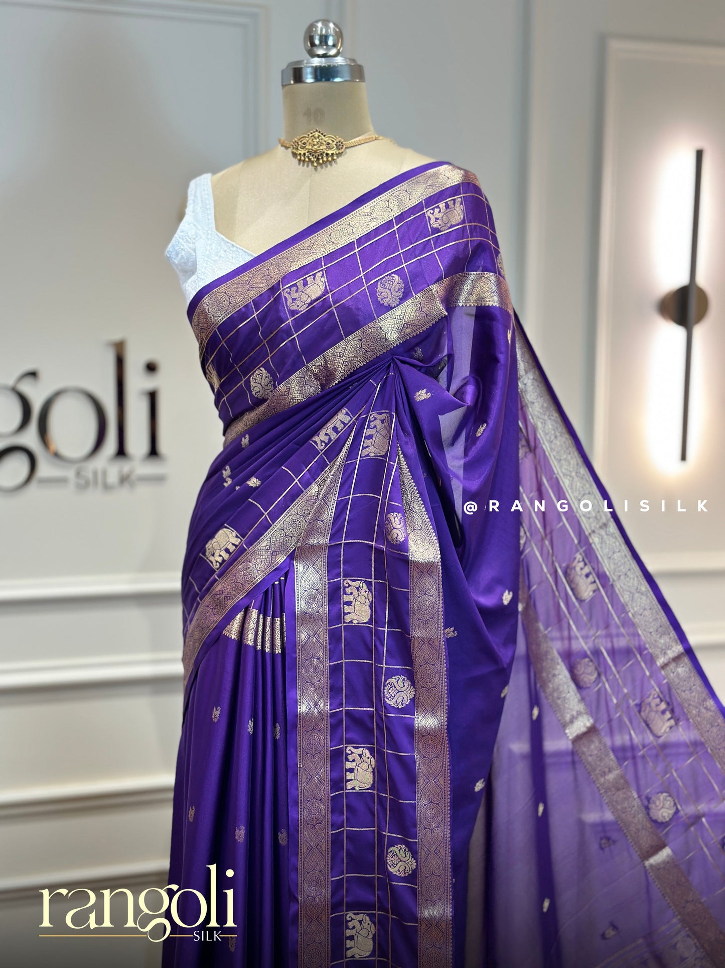 Semi Mysore Silk Saree with Elephant Butta Border & Woven Zari Design - 980