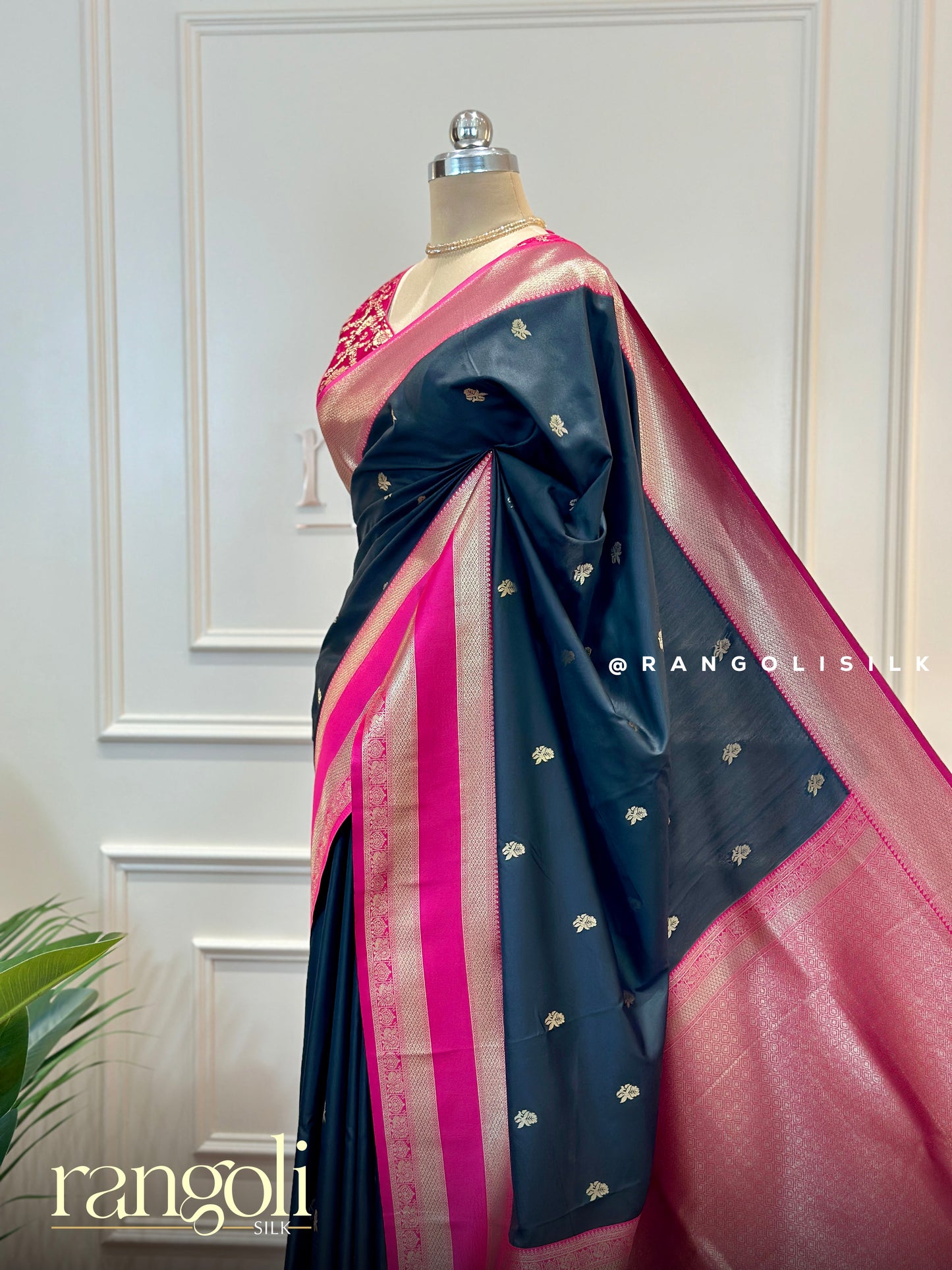 Timeless Black & Pink Semi Silk Saree with Golden Motifs and Vibrant Pallu - Post 570