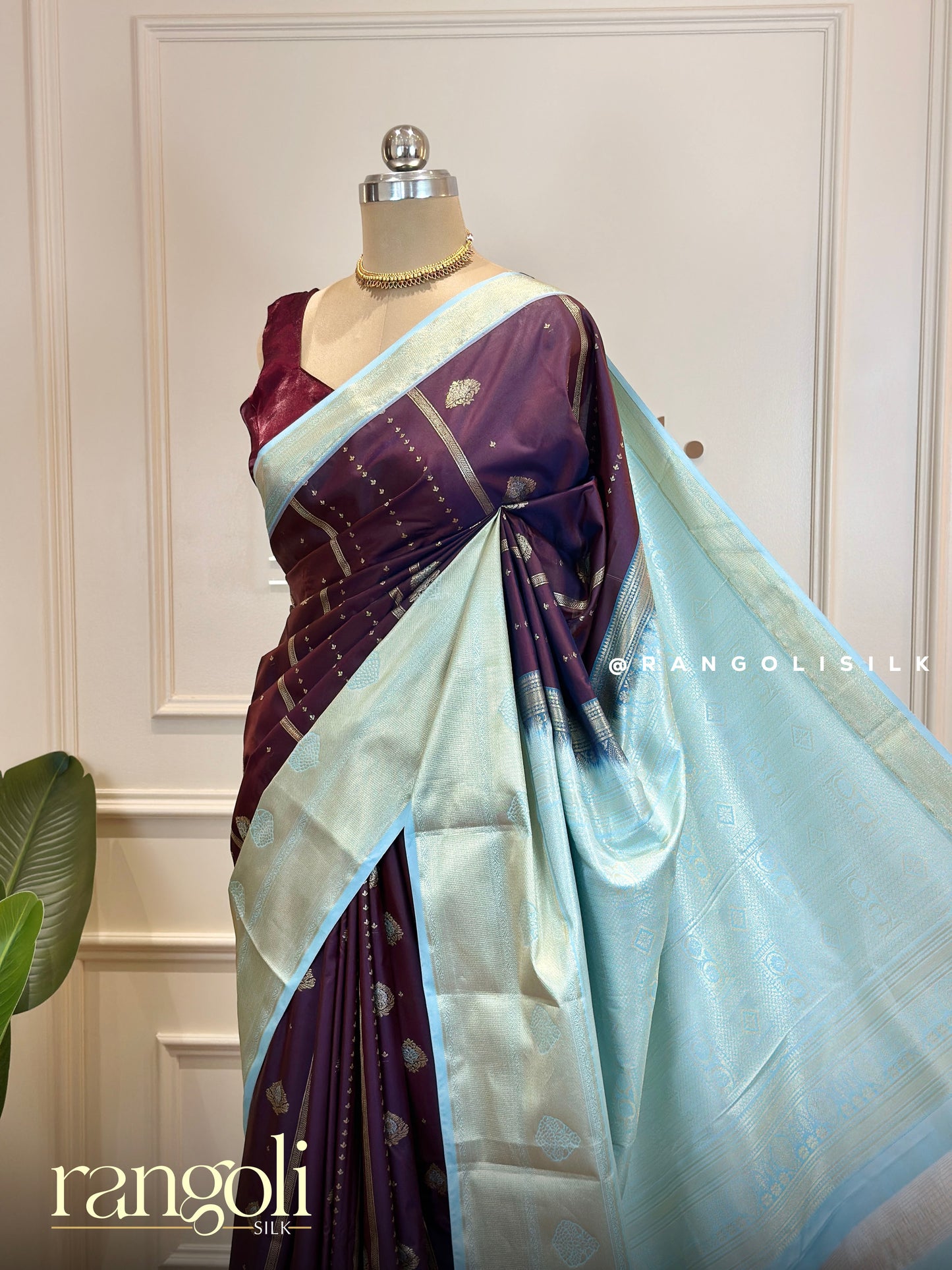 Semi Kanjivaram Silk Saree with Rich Borders and Traditional Motifs - Post 657