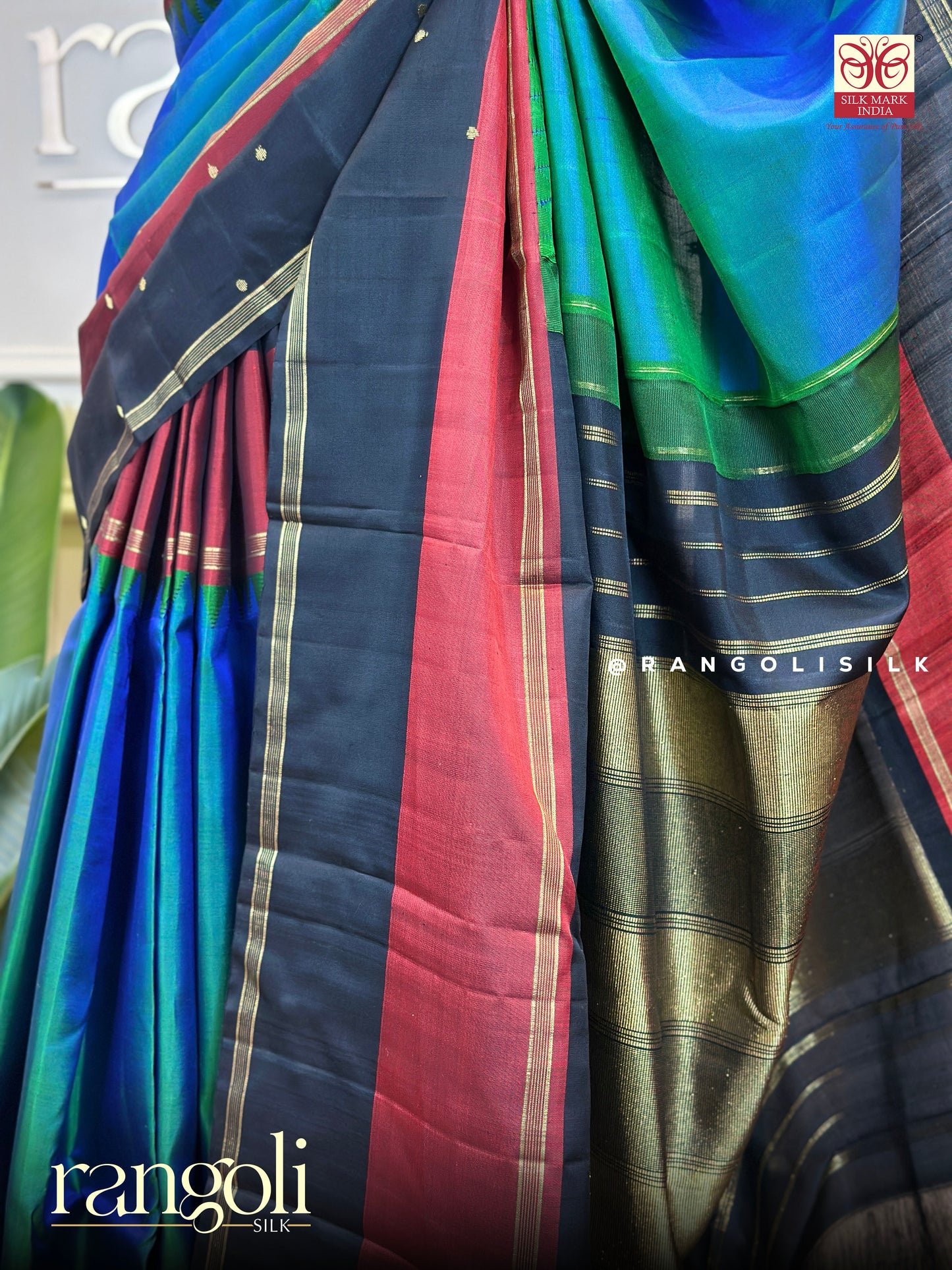 Pure Kanjivaram Silk Saree with Classic Checks and Rich Heritage Weave - Post 656