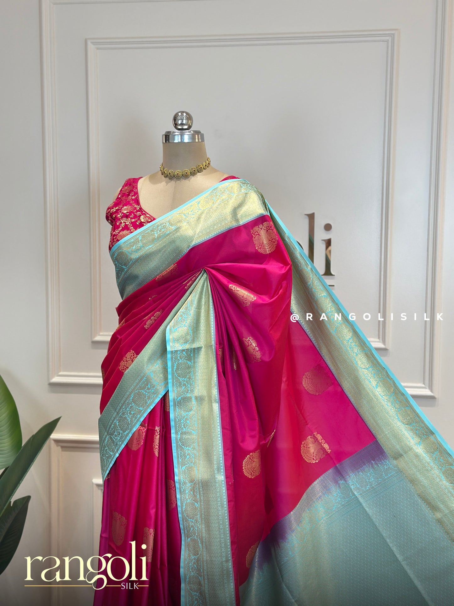 Elegant Soft Silk Sarees with Classic Zari Motifs in Rich Contrast Colours - Post 671