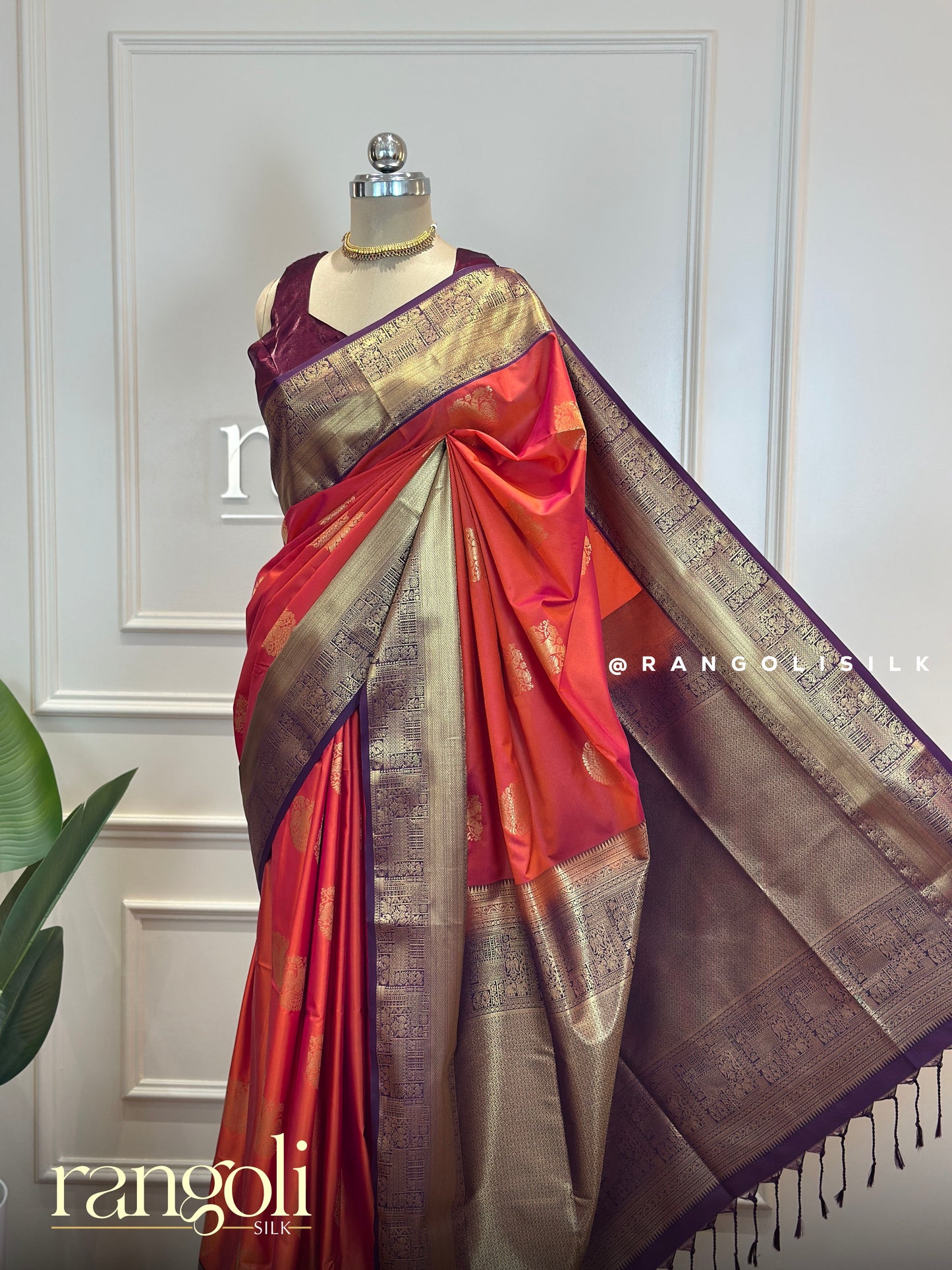 Elegant Soft Silk Sarees with Classic Zari Motifs in Rich Contrast Colours - Post 671