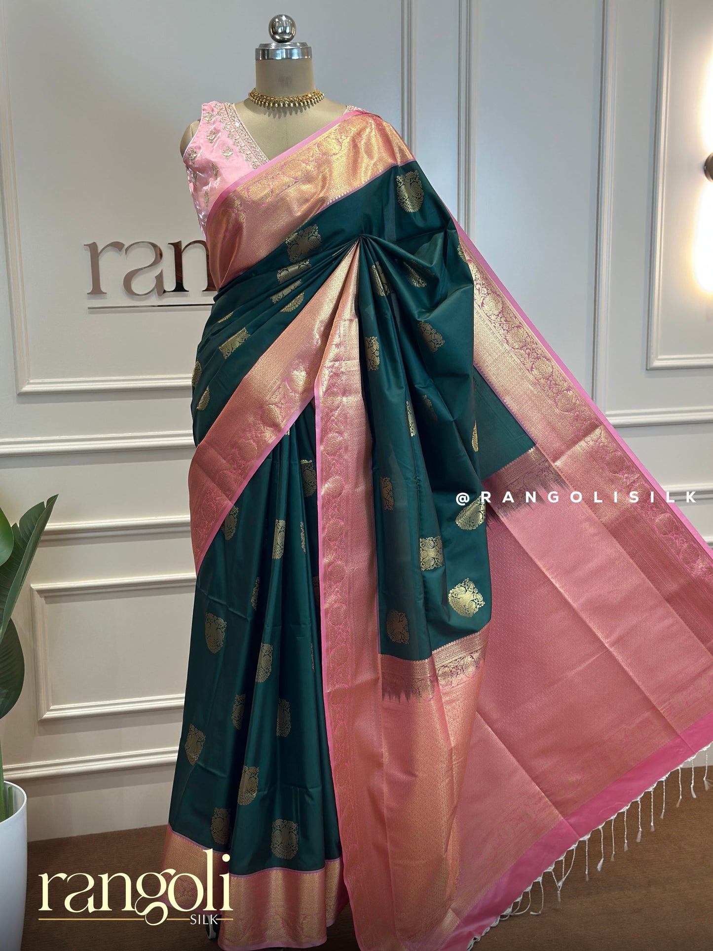 Elegant Soft Silk Sarees with Classic Zari Motifs in Rich Contrast Colours - Post 671