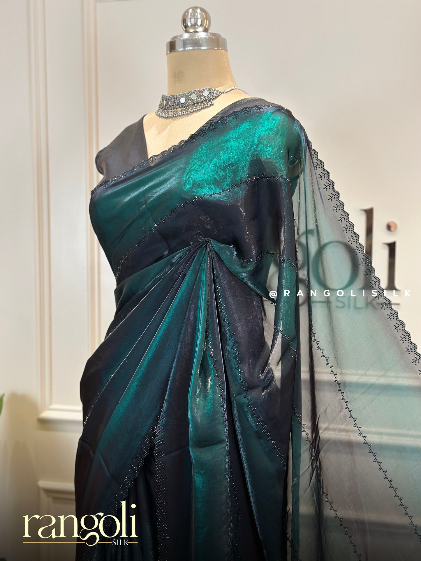 Premium Designer Sarees with Sculpted Pleats and Luxury Finish - Post 751