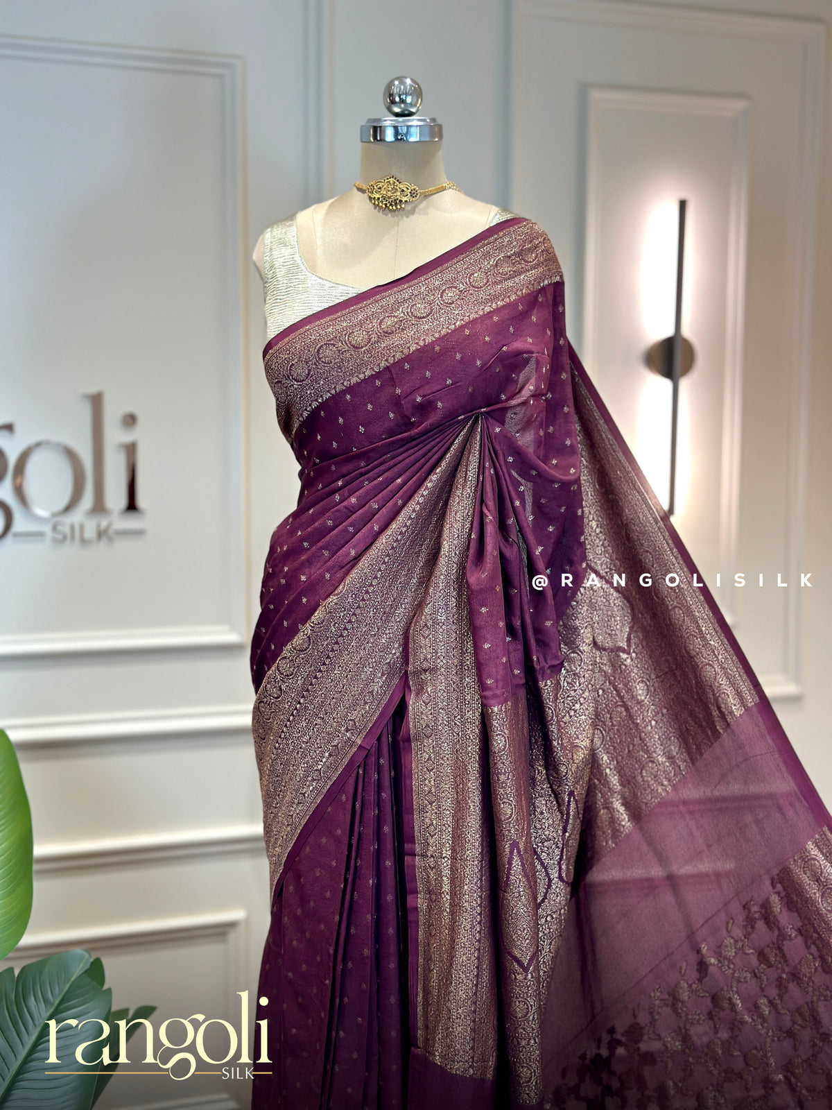Kaddi Georgette Banaras Saree with Intricate Zari Buttas & Woven Pallu - Post 994