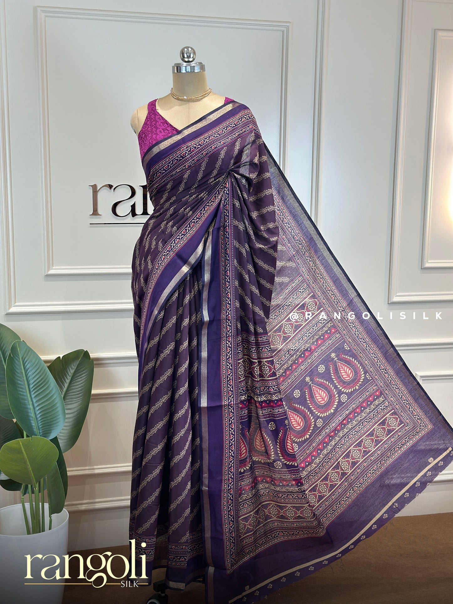 Earthy Elegance Cotton Saree with Classic Borders - Post 754