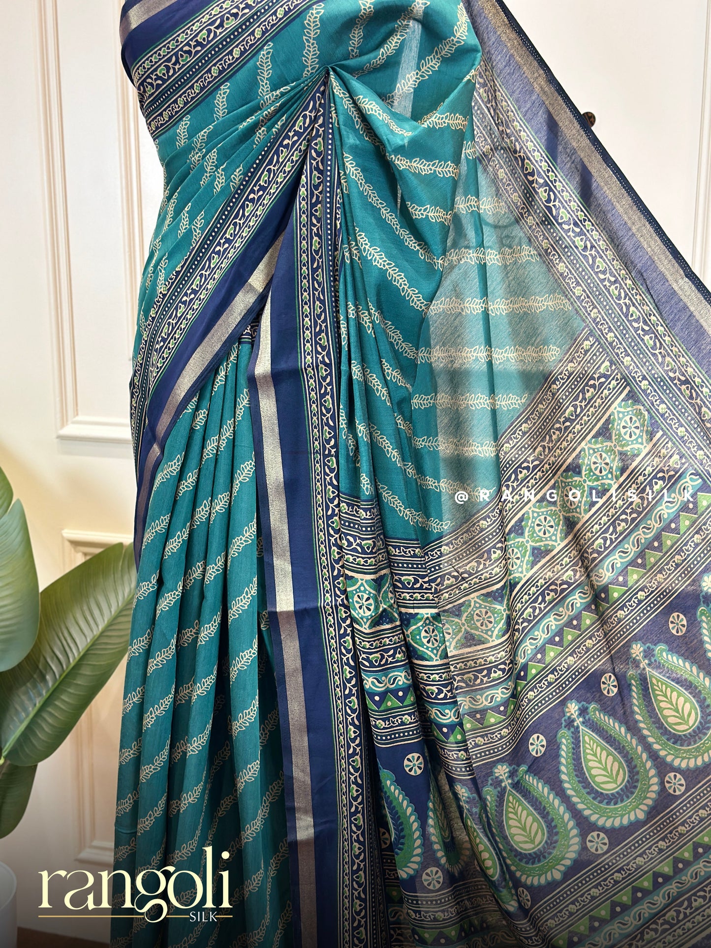 Earthy Elegance Cotton Saree with Classic Borders - Post 754