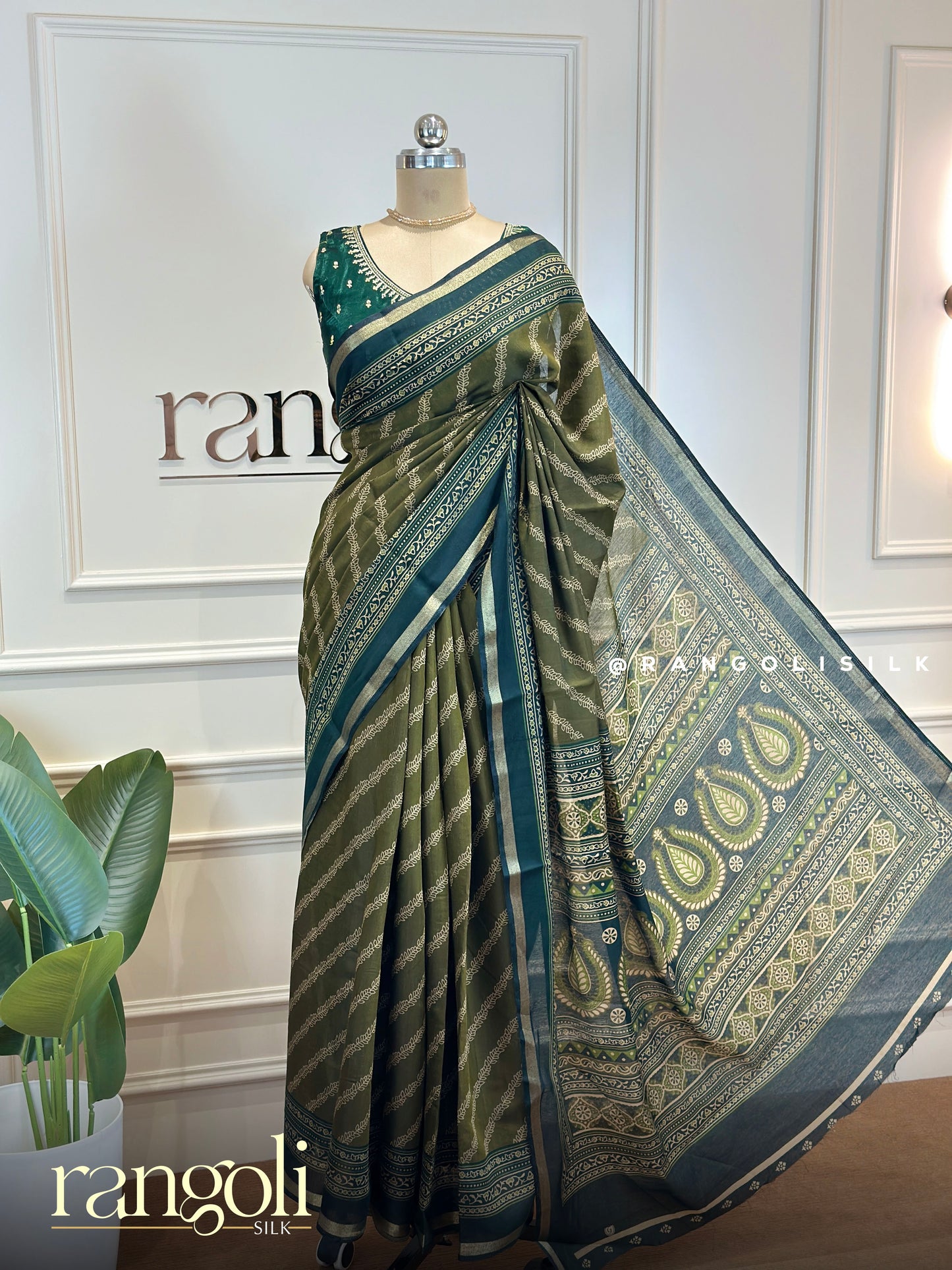 Earthy Elegance Cotton Saree with Classic Borders - Post 754