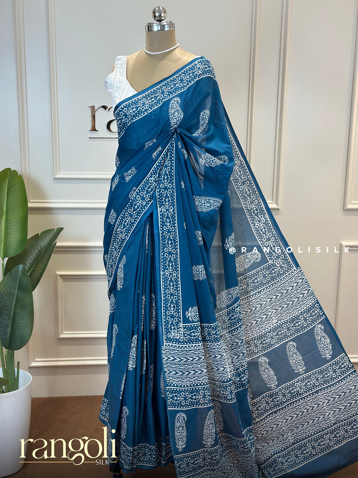 Elegant Soft Cotton Saree with Traditional Prints - Post 681