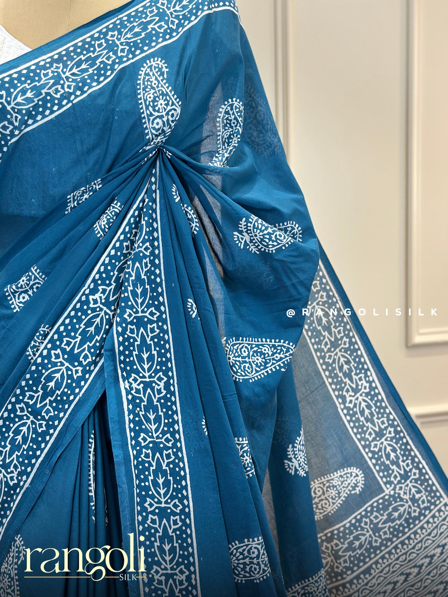 Elegant Soft Cotton Saree with Traditional Prints - Post 681