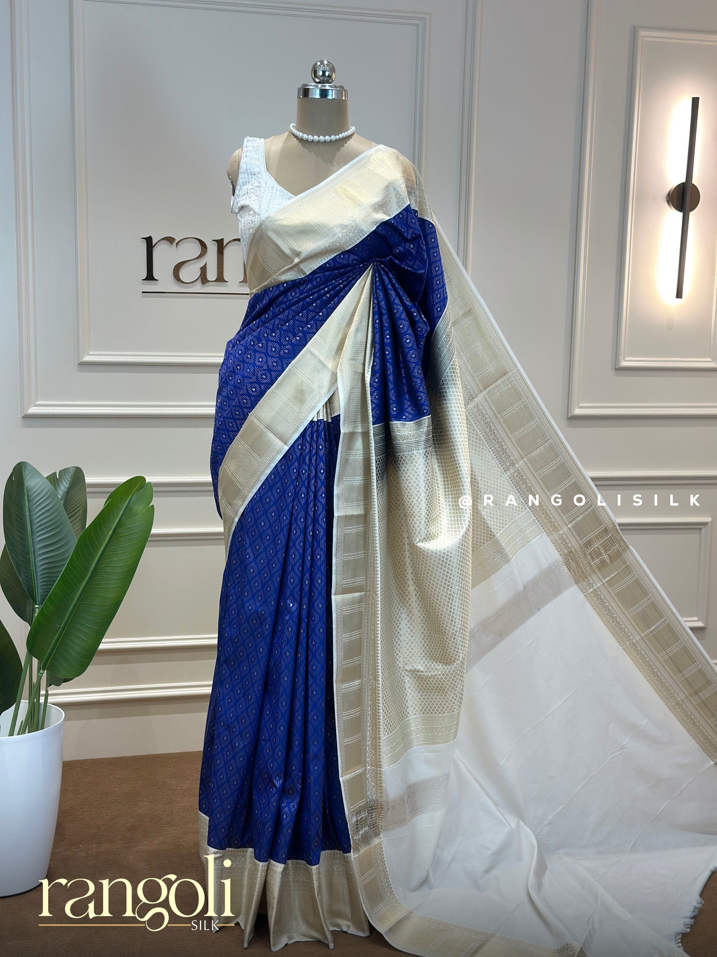 Elegant Semi Kanjivaram Silk Saree – Fine Weave, Subtle Sheen & Intricate Borders - Post 583