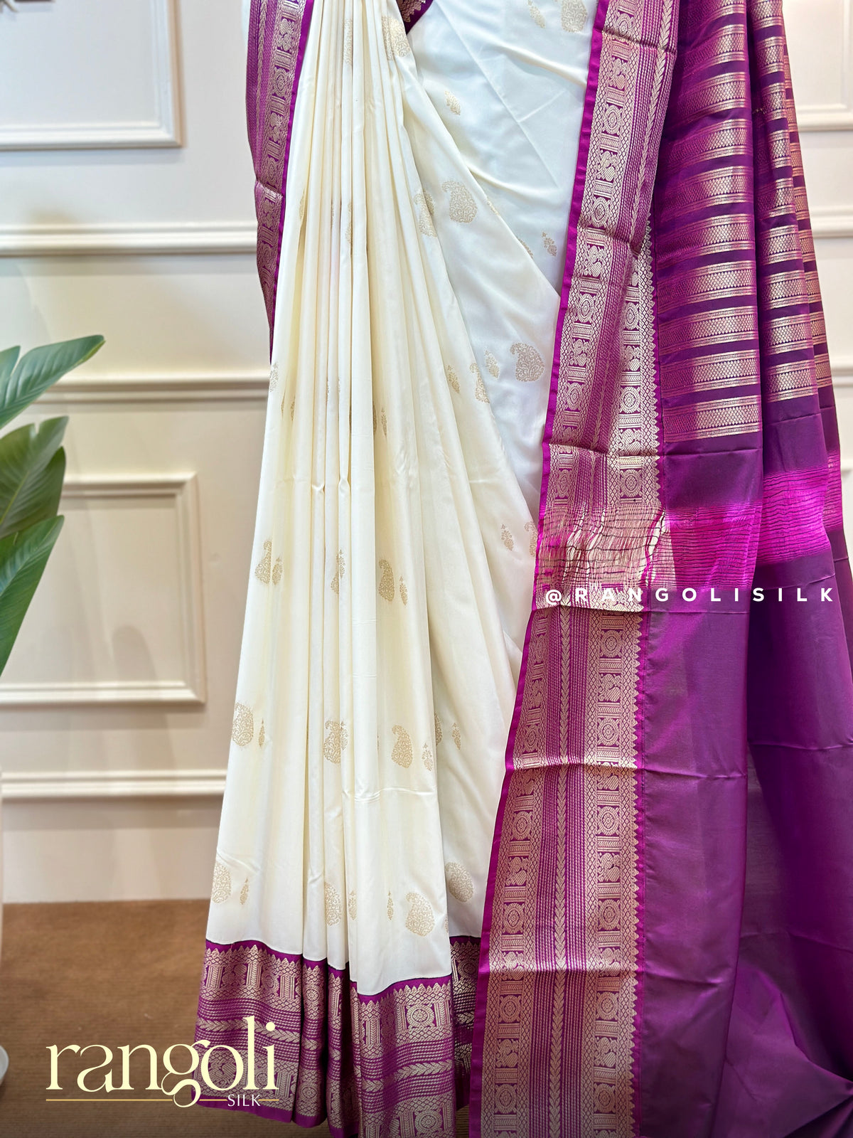Semi Kanjivaram Silk Saree with Gold Zari Paisley Buttas & Traditional Zari Border - Post 1005