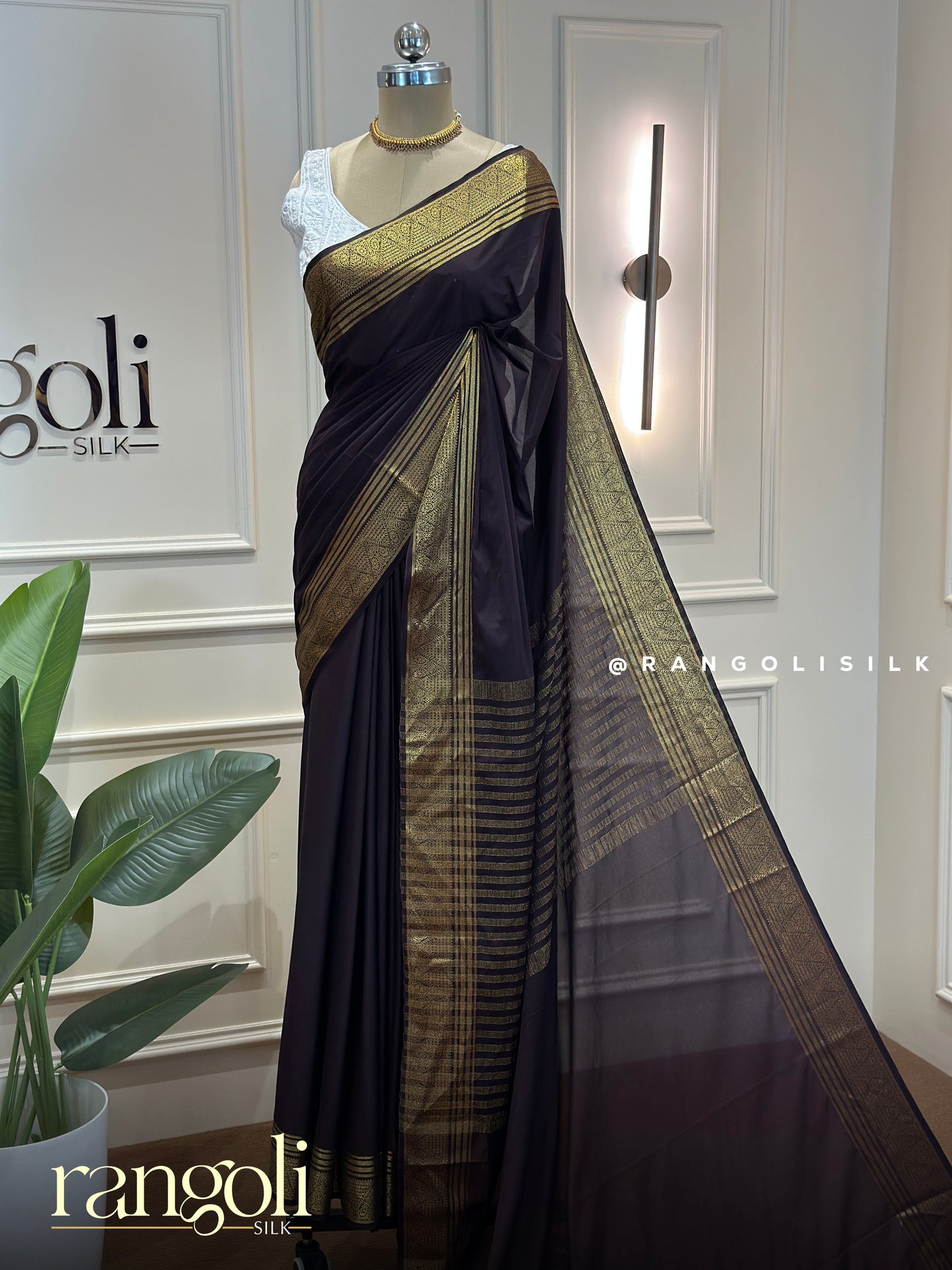 Semi Mysore Silk Crepe Saree With Rich Zari Border & Striped Pallu - Post 884