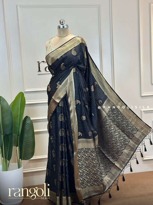 Elegant Soft Silk Saree with Rich Zari Border & Intricate Motifs - Post 481