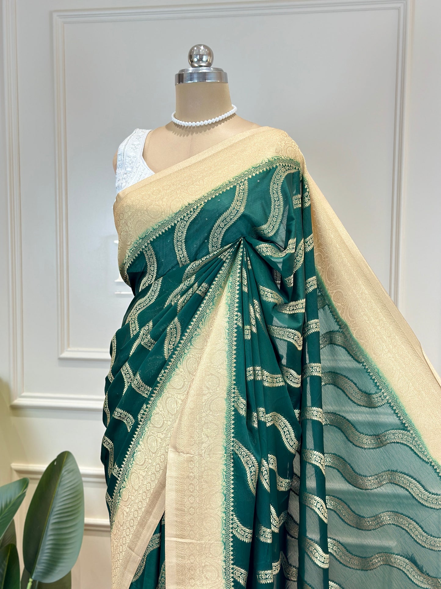 Banarasi Chiffon Georgette Saree with Zari Woven Border - Post 773
