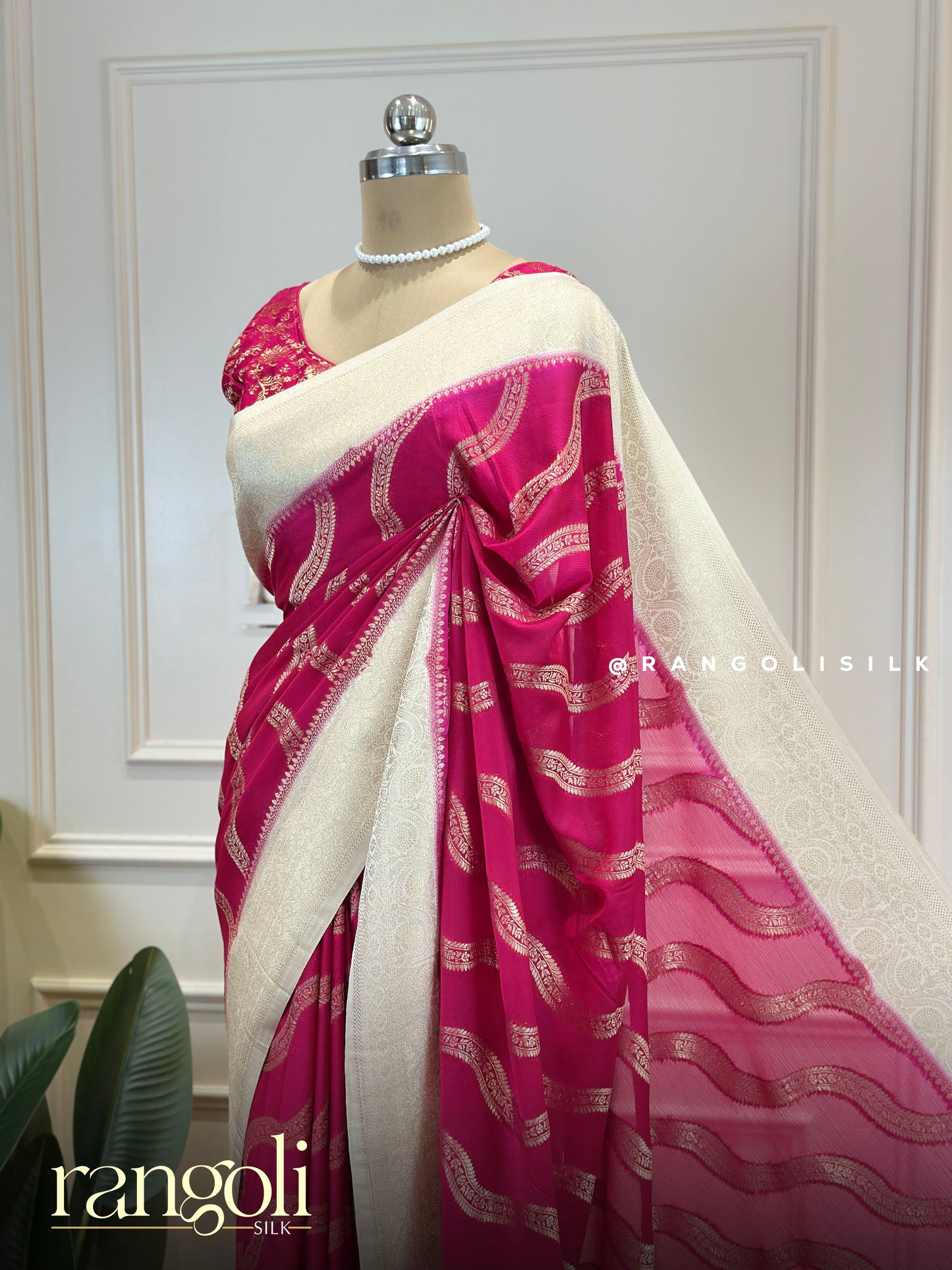 Banarasi Chiffon Georgette Saree with Zari Woven Border - Post 773