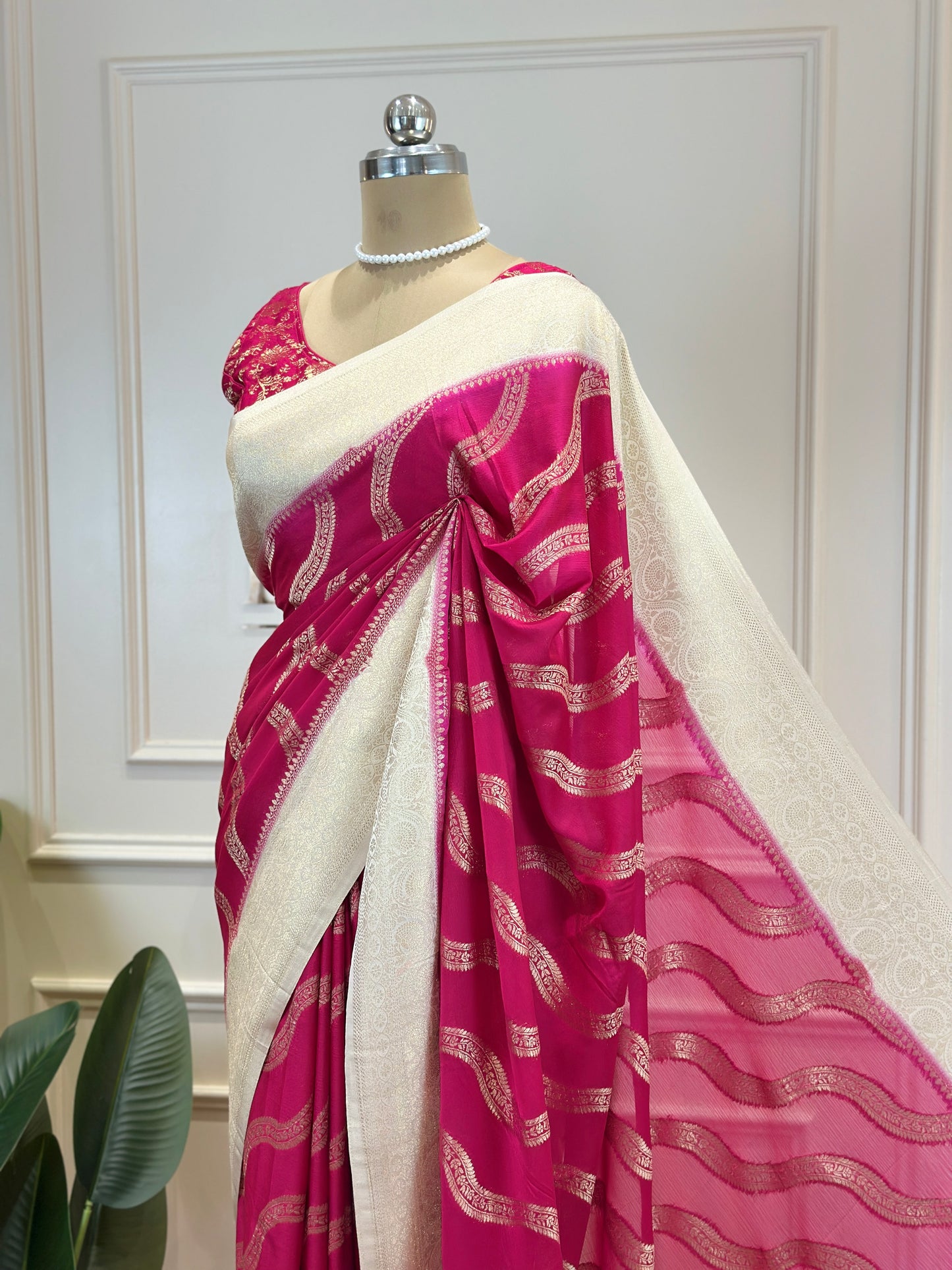 Banarasi Chiffon Georgette Saree with Zari Woven Border - Post 773